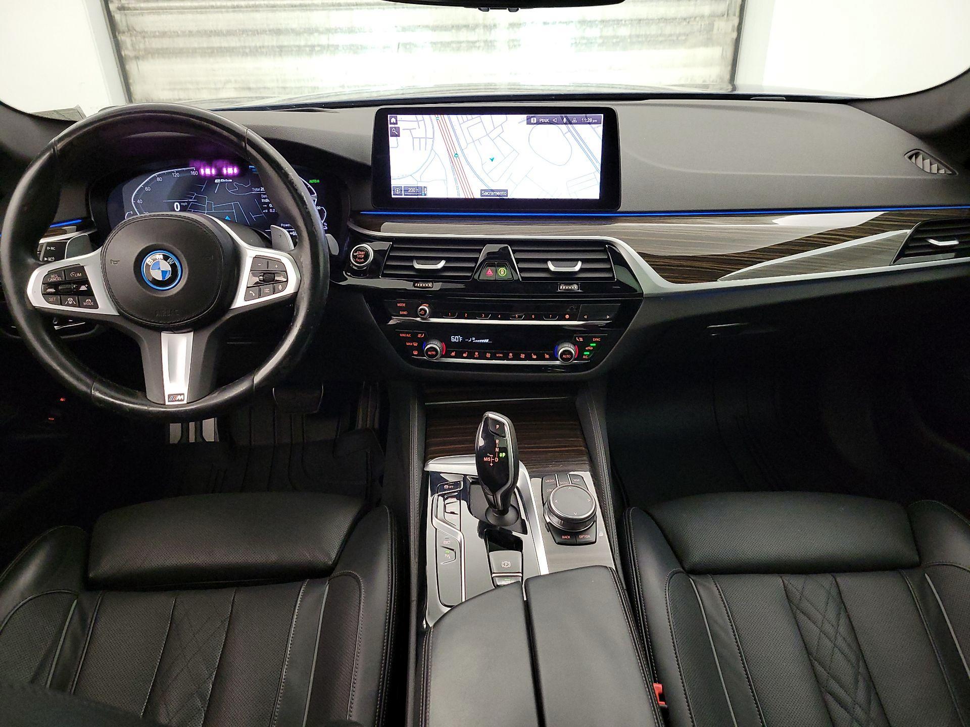 Thumbnail: 2023 BMW 5 Series - 9