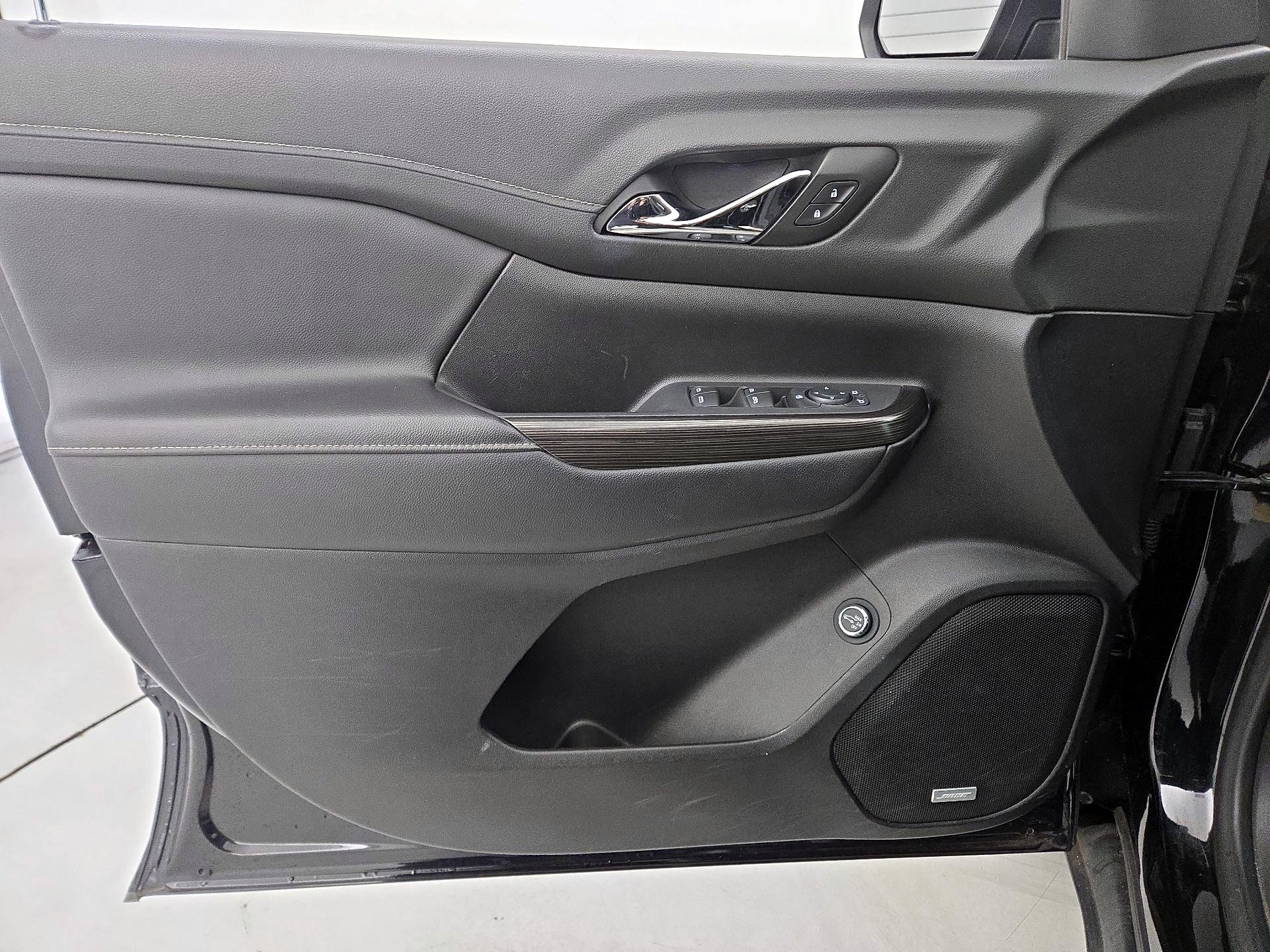 Thumbnail: 2023 GMC Acadia - 12