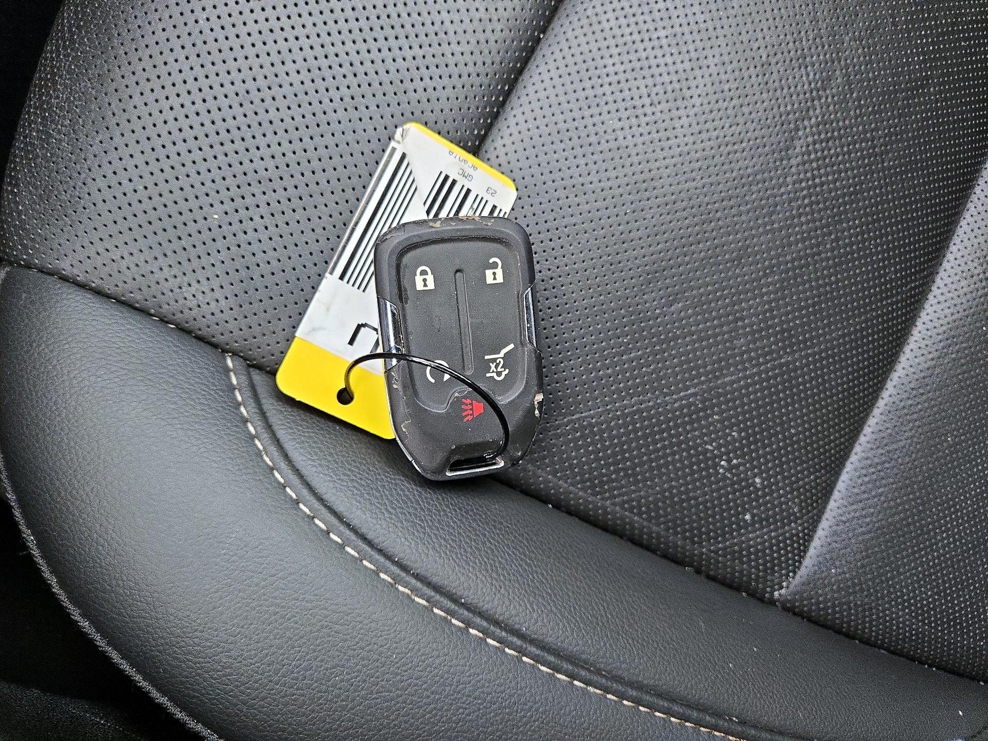 Thumbnail: 2023 GMC Acadia - 20