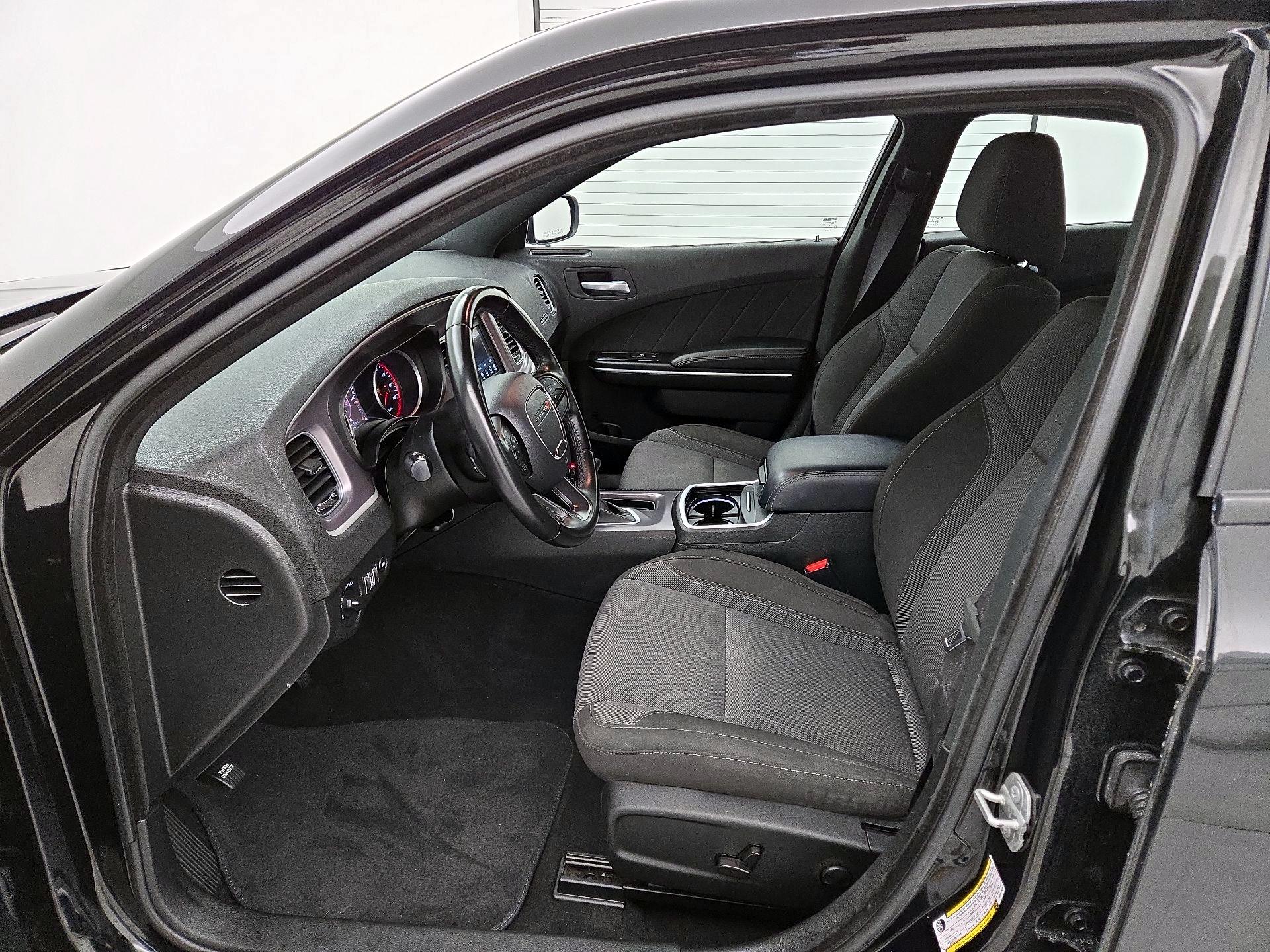 Thumbnail: 2022 Dodge Charger - 11