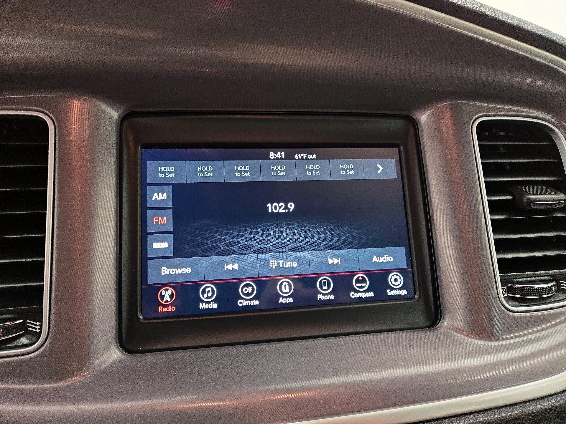 Thumbnail: 2022 Dodge Charger - 15