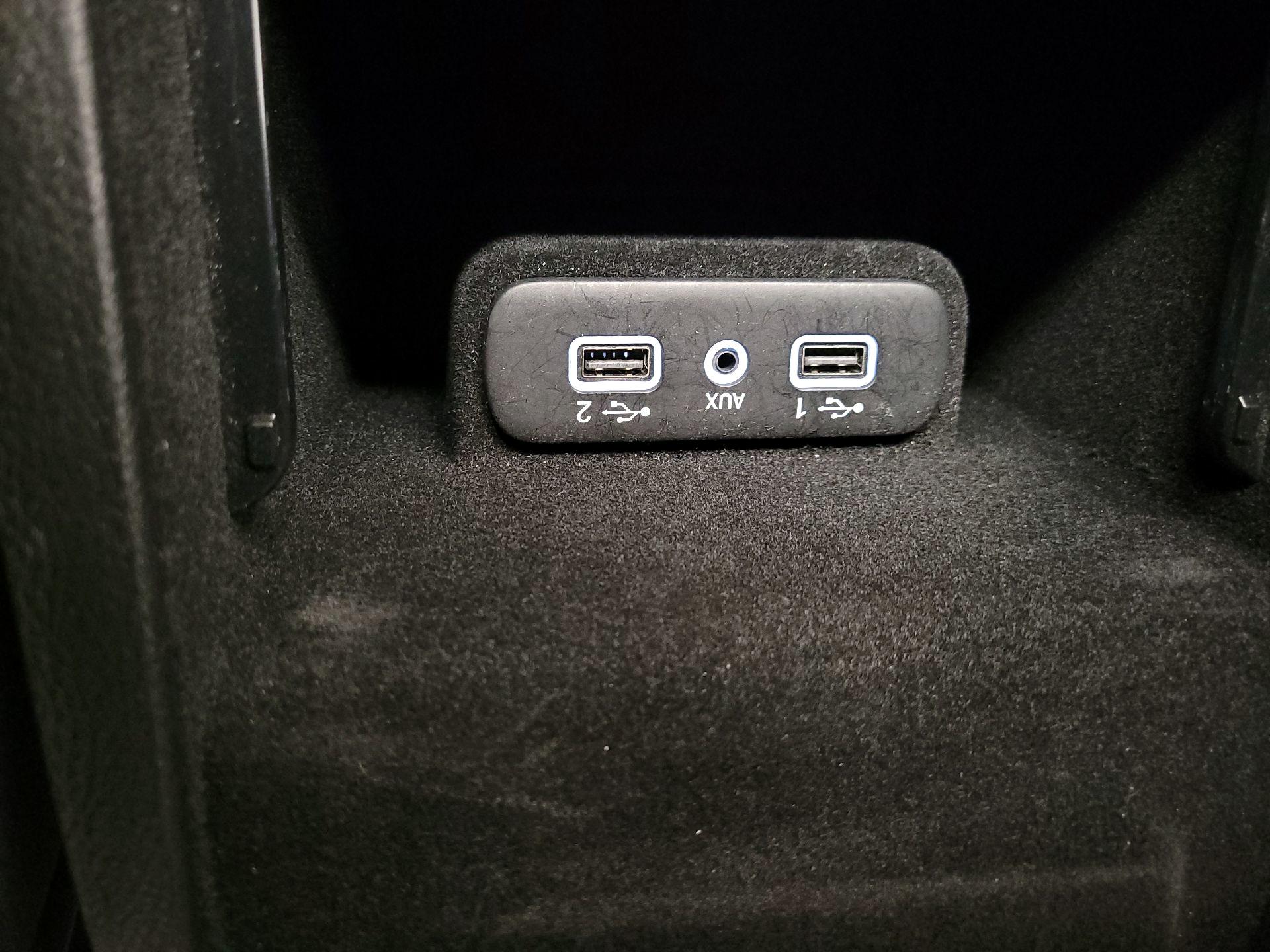 Thumbnail: 2022 Dodge Charger - 18