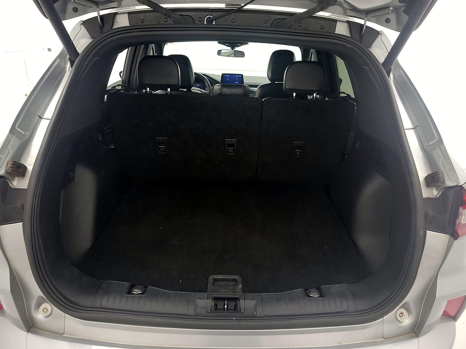 Thumbnail: 2023 Ford Escape - 20