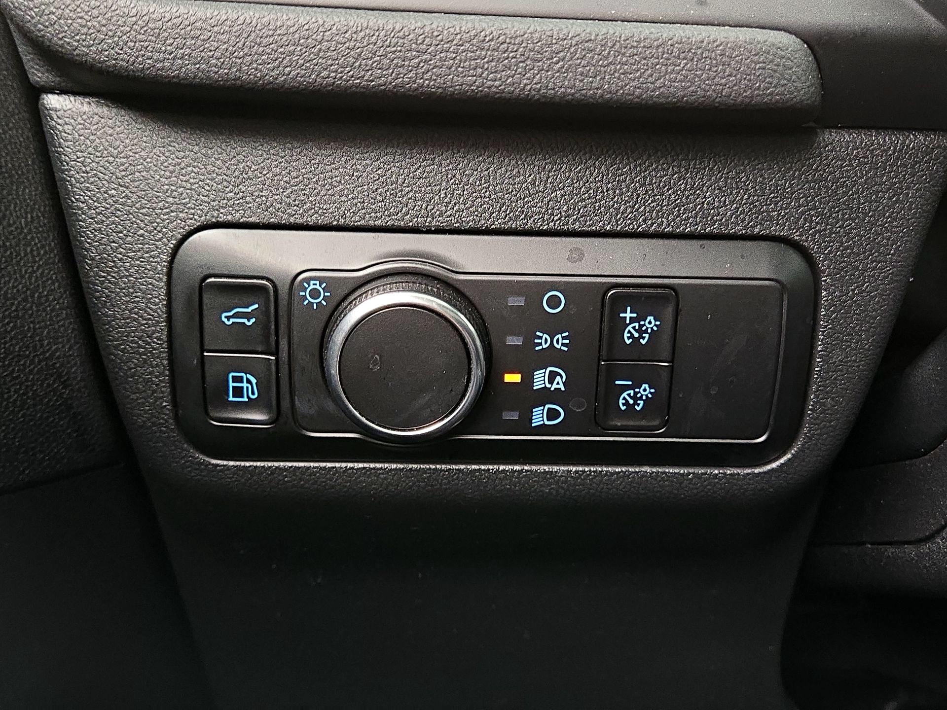 Thumbnail: 2023 Ford Escape - 13