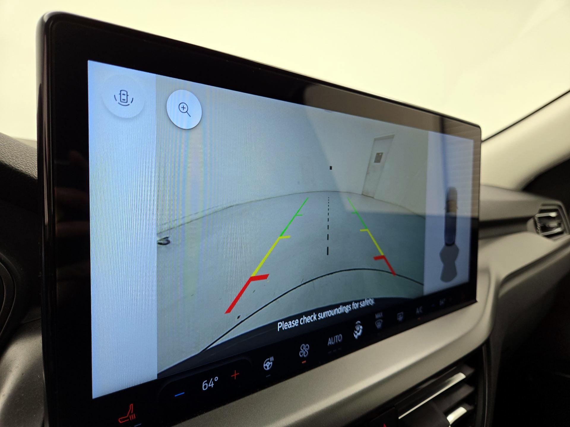 Thumbnail: 2023 Ford Escape - 15