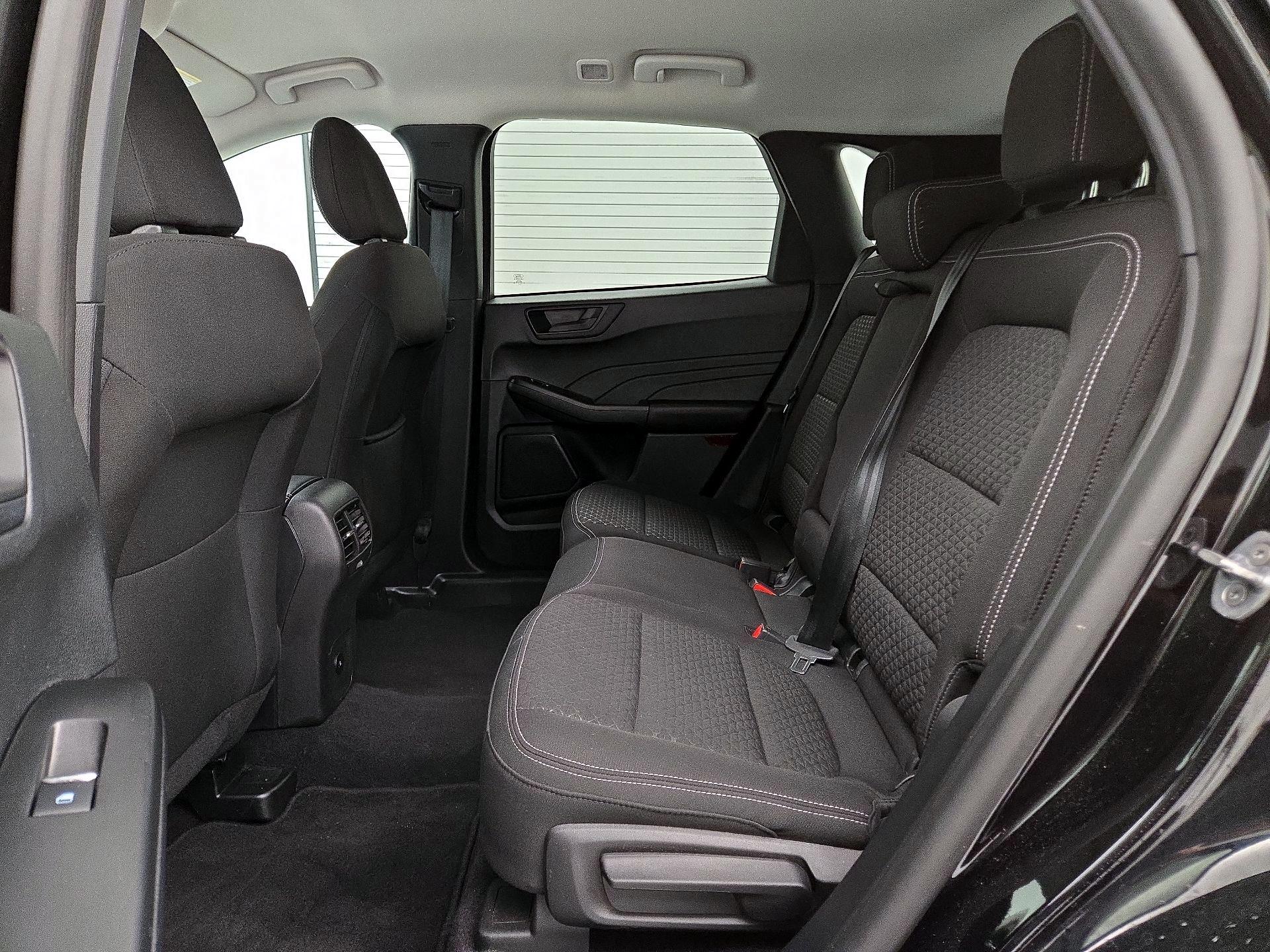 Thumbnail: 2023 Ford Escape - 20