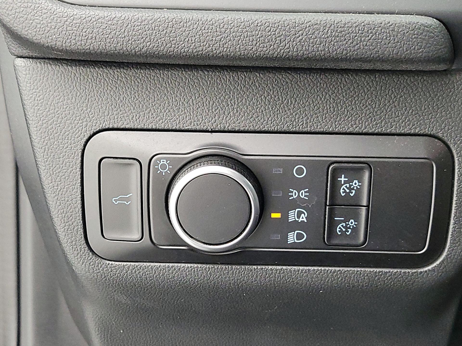 Thumbnail: 2023 Ford Escape - 13