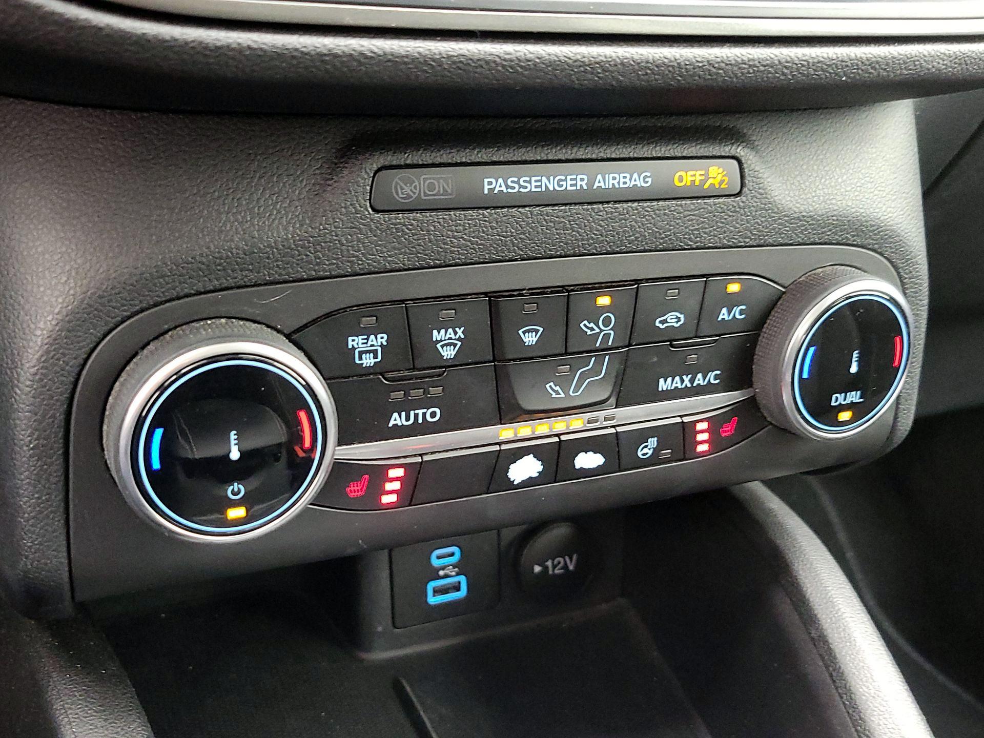 Thumbnail: 2023 Ford Escape - 16