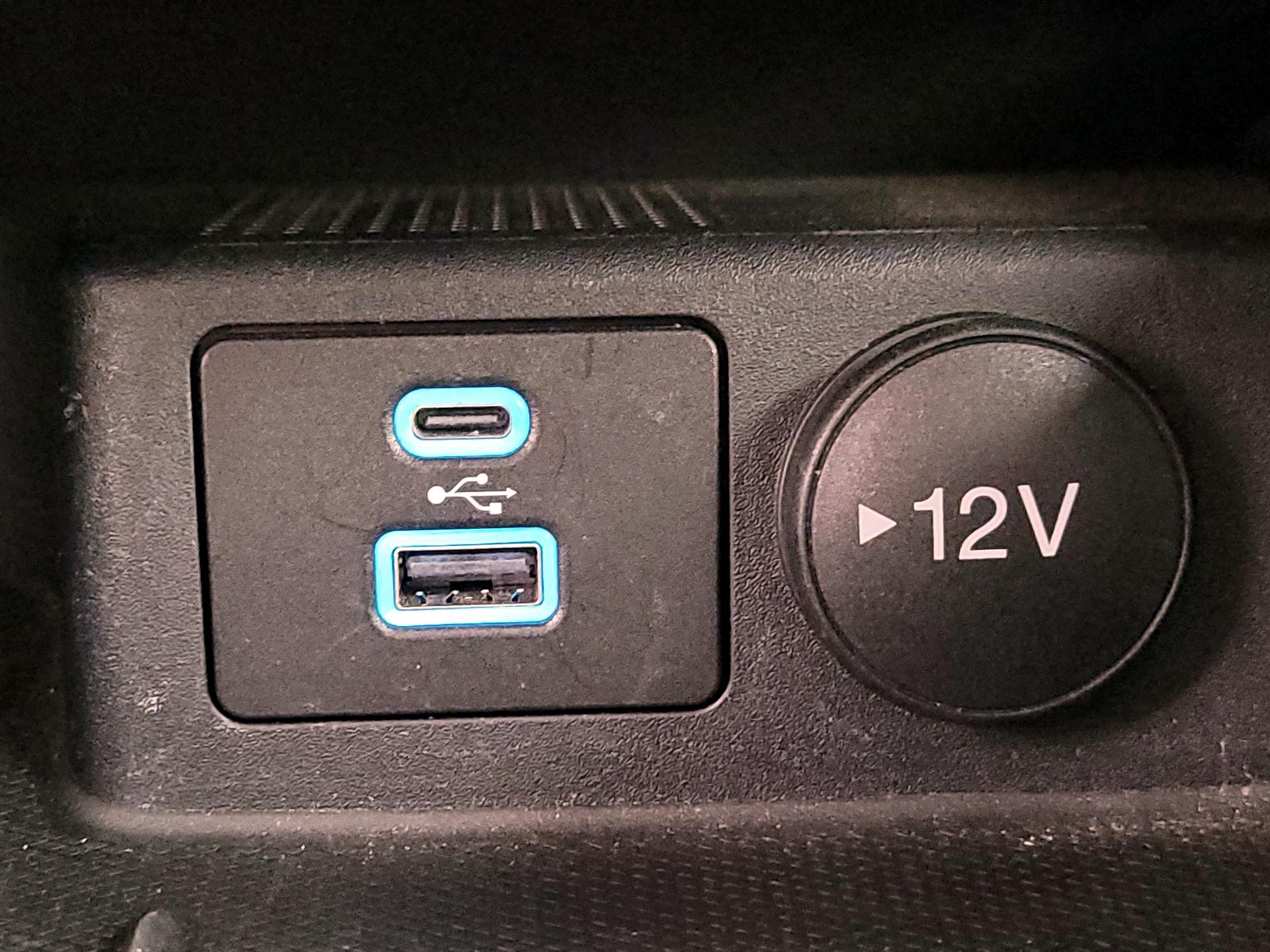 Thumbnail: 2023 Ford Escape - 18