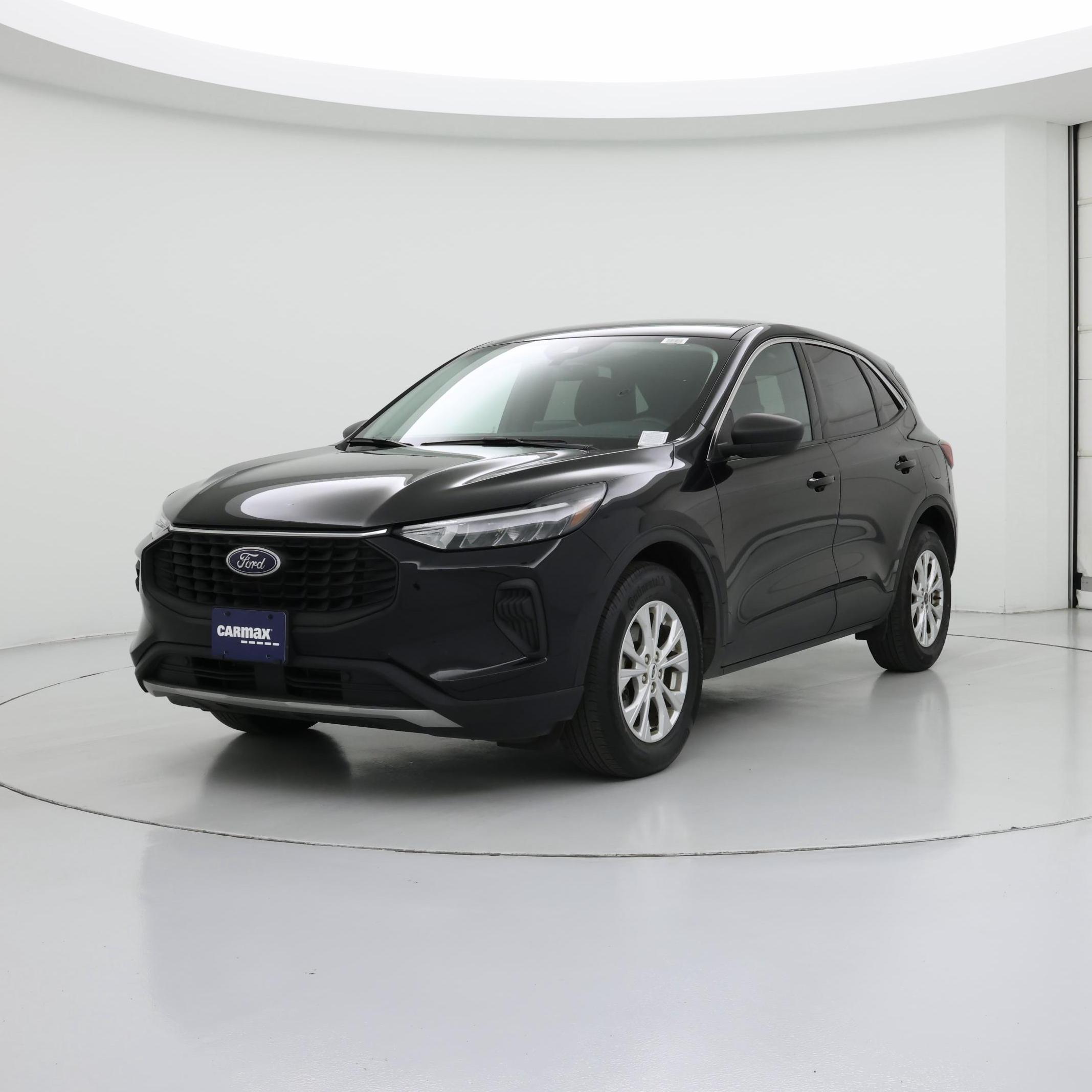 Thumbnail: 2023 Ford Escape - 4