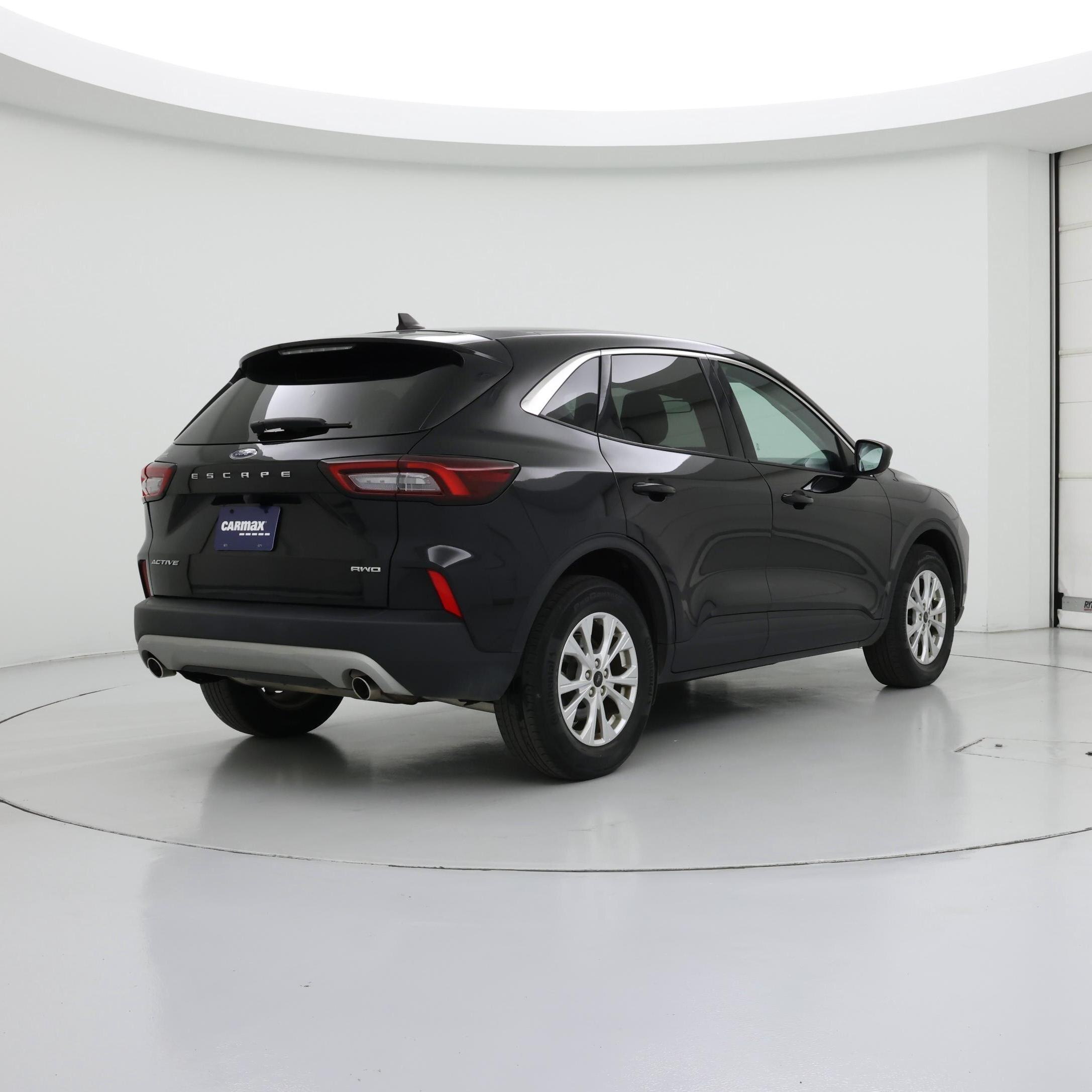 Thumbnail: 2023 Ford Escape - 8