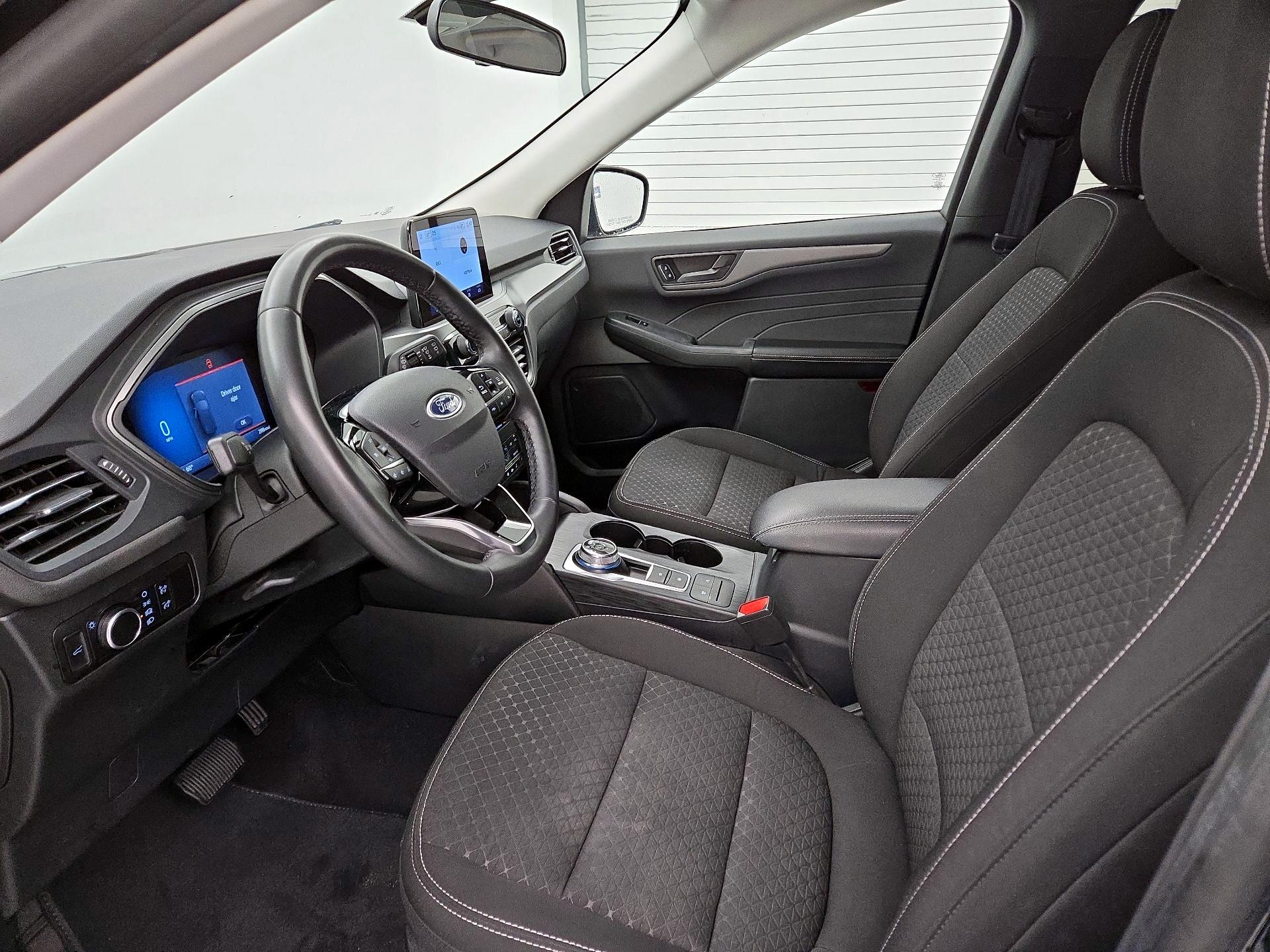 Thumbnail: 2023 Ford Escape - 11