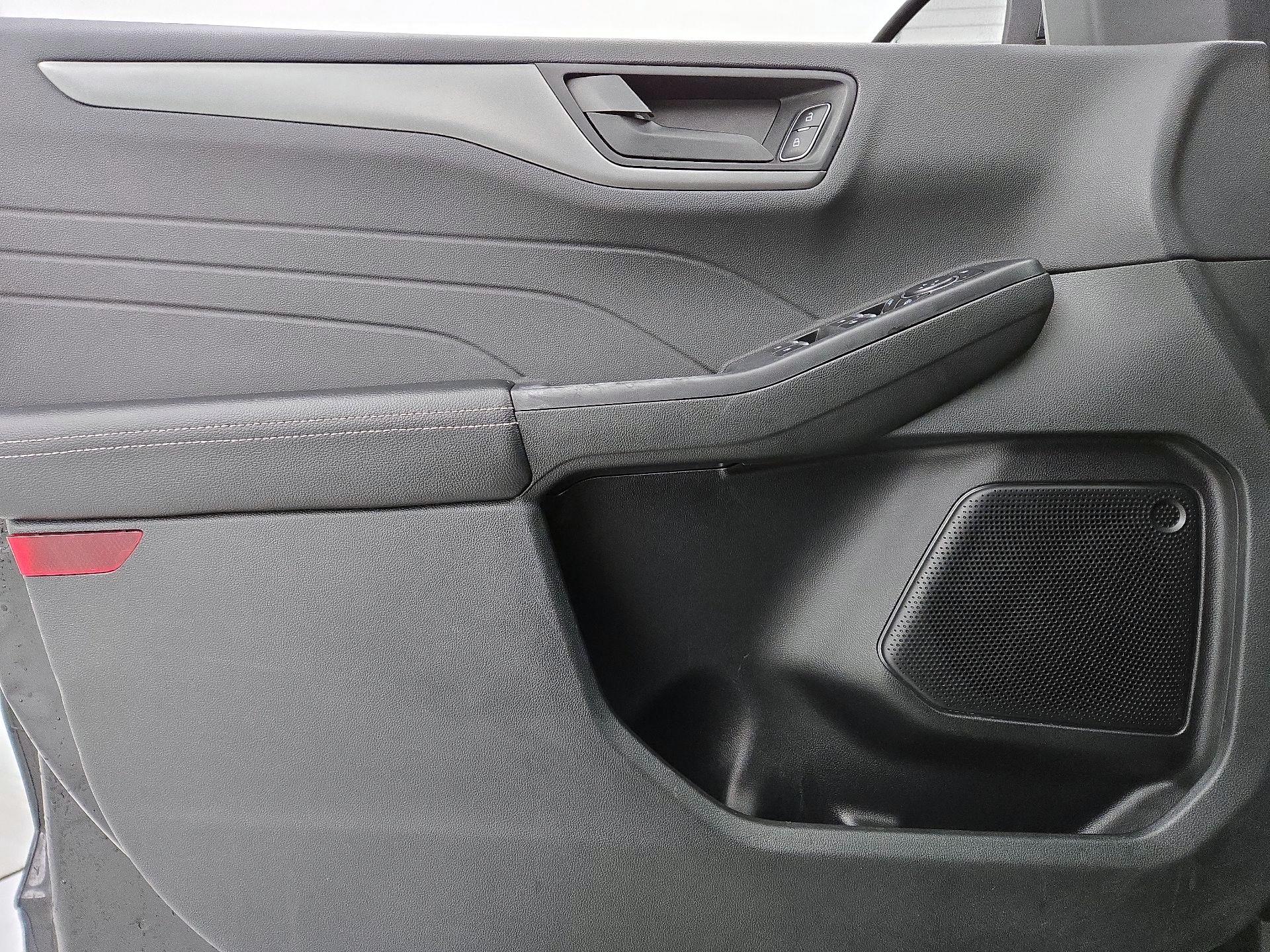 Thumbnail: 2023 Ford Escape - 12