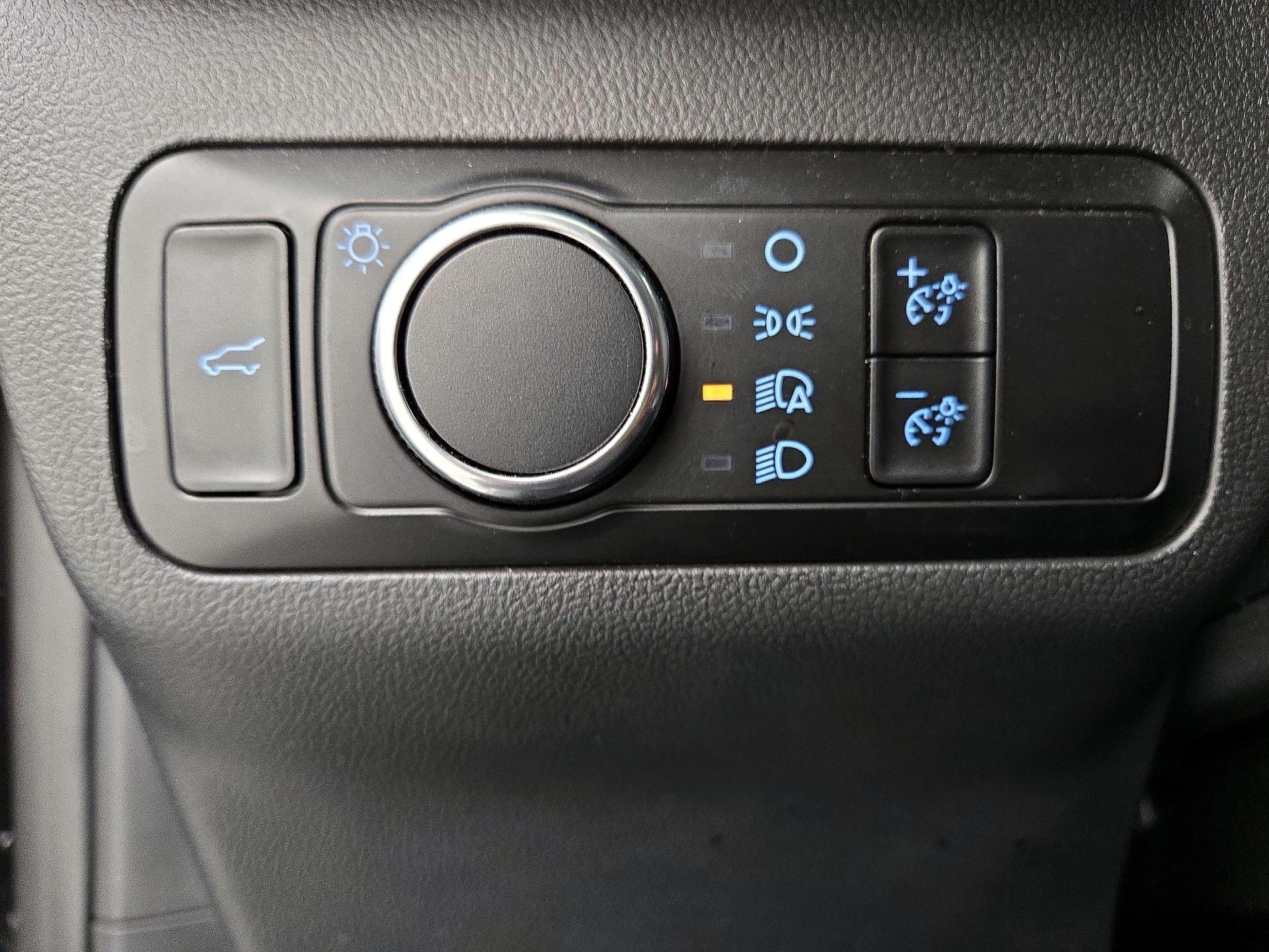 Thumbnail: 2023 Ford Escape - 13