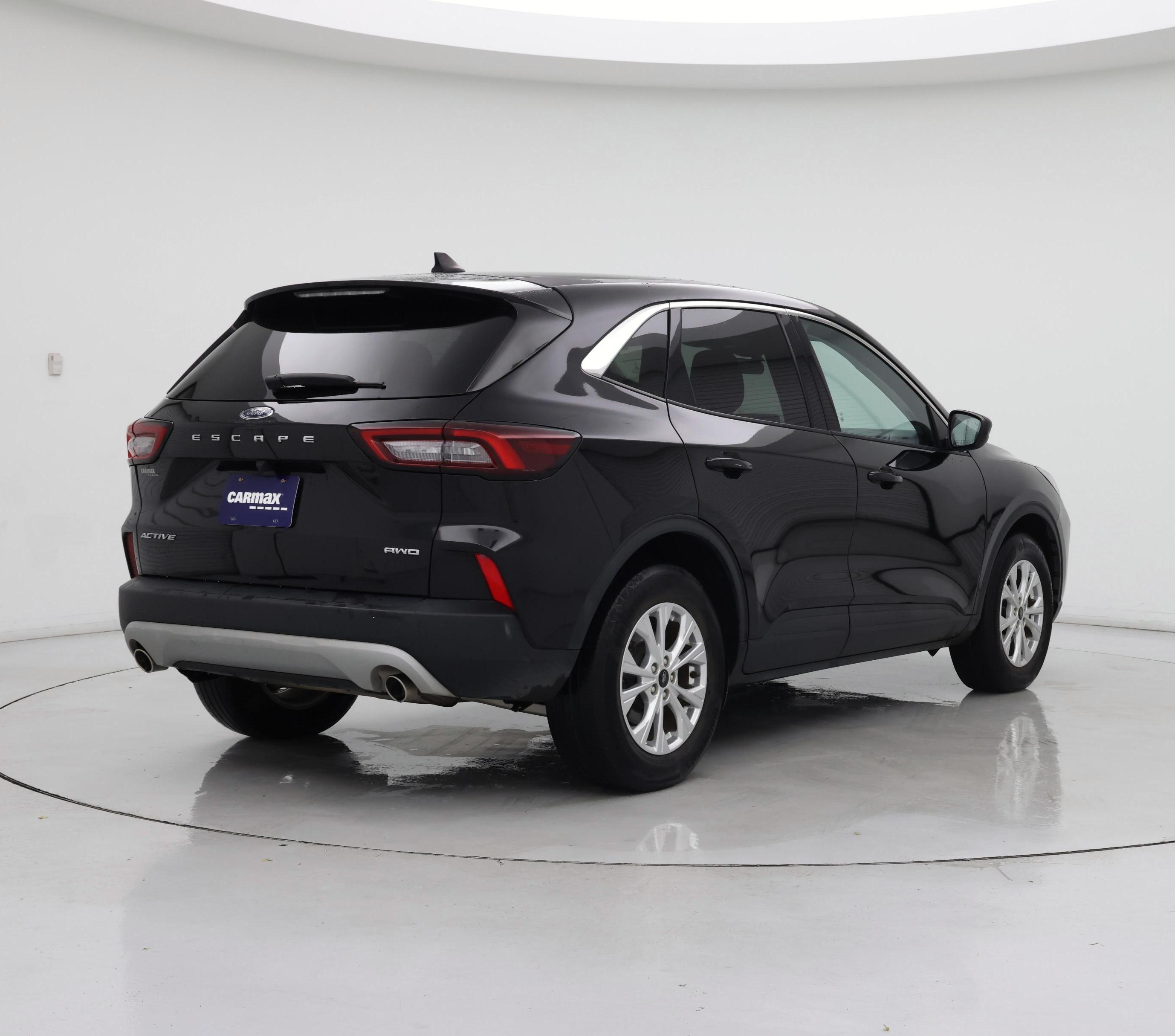 Thumbnail: 2023 Ford Escape - 8