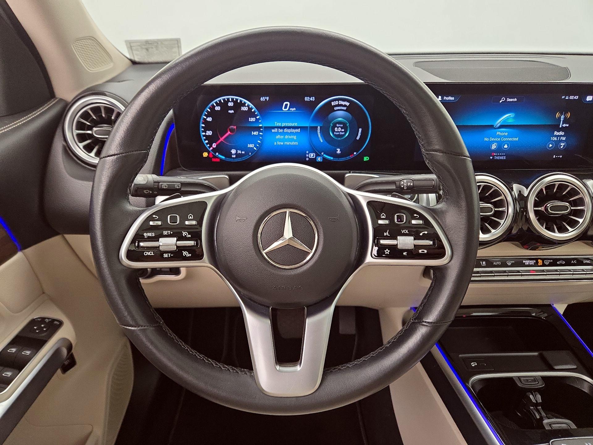 Thumbnail: 2022 Mercedes-Benz GLB - 10
