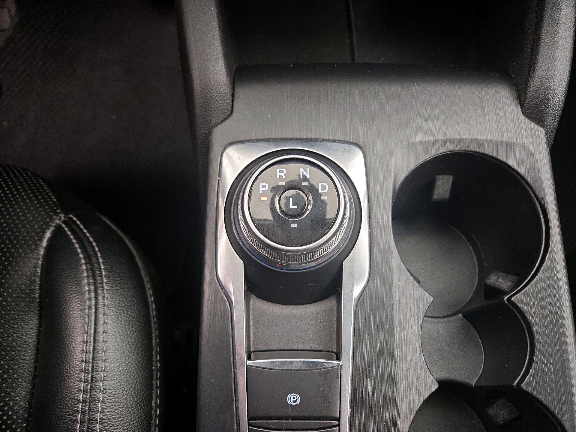 Thumbnail: 2022 Ford Escape - 18