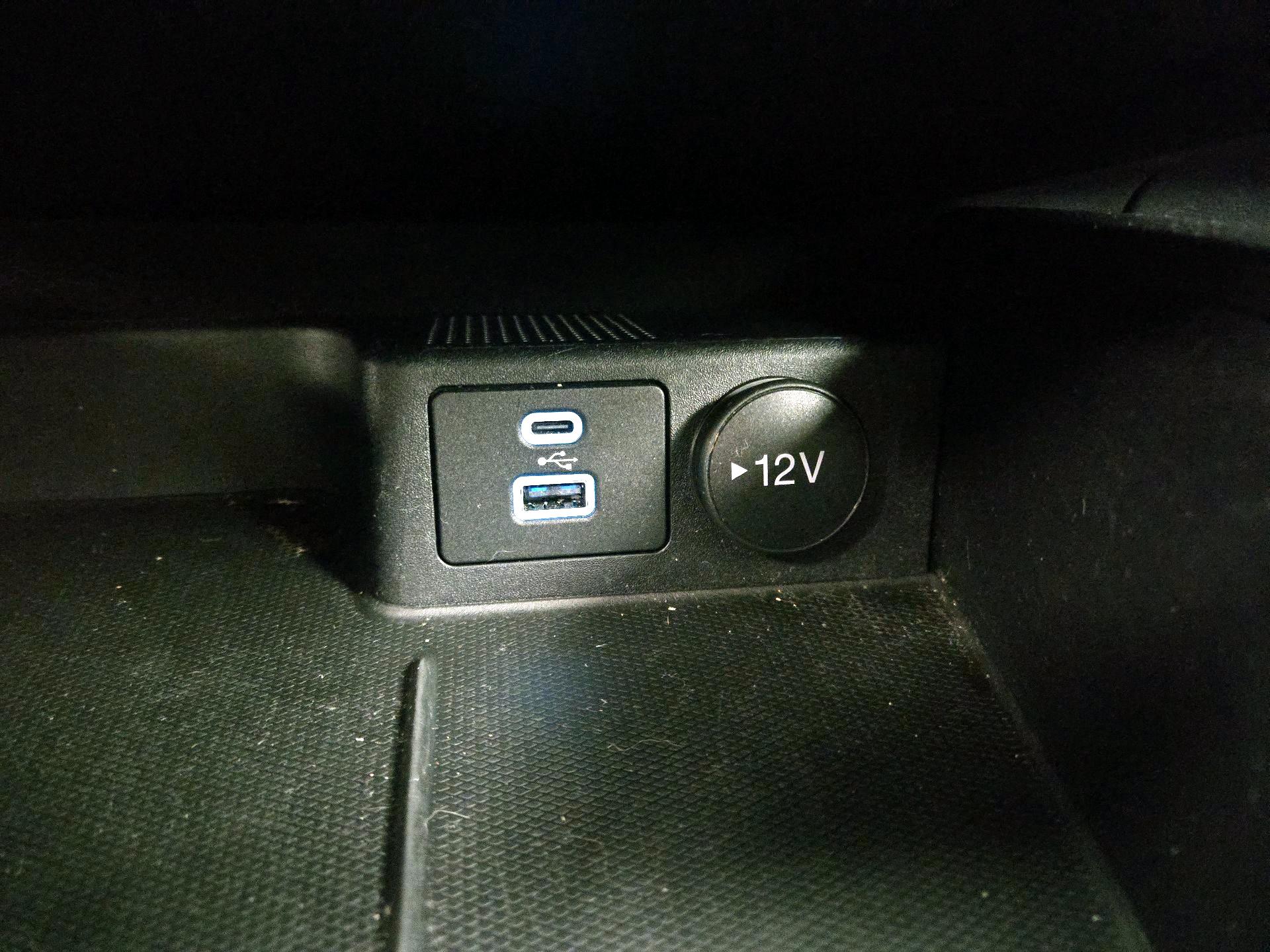 Thumbnail: 2022 Ford Escape - 19