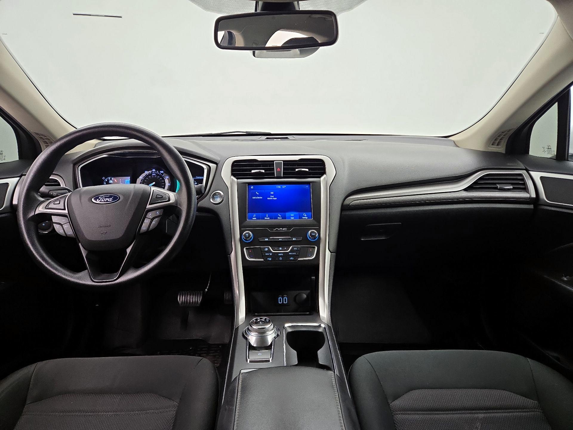 Thumbnail: 2020 Ford Fusion - 9