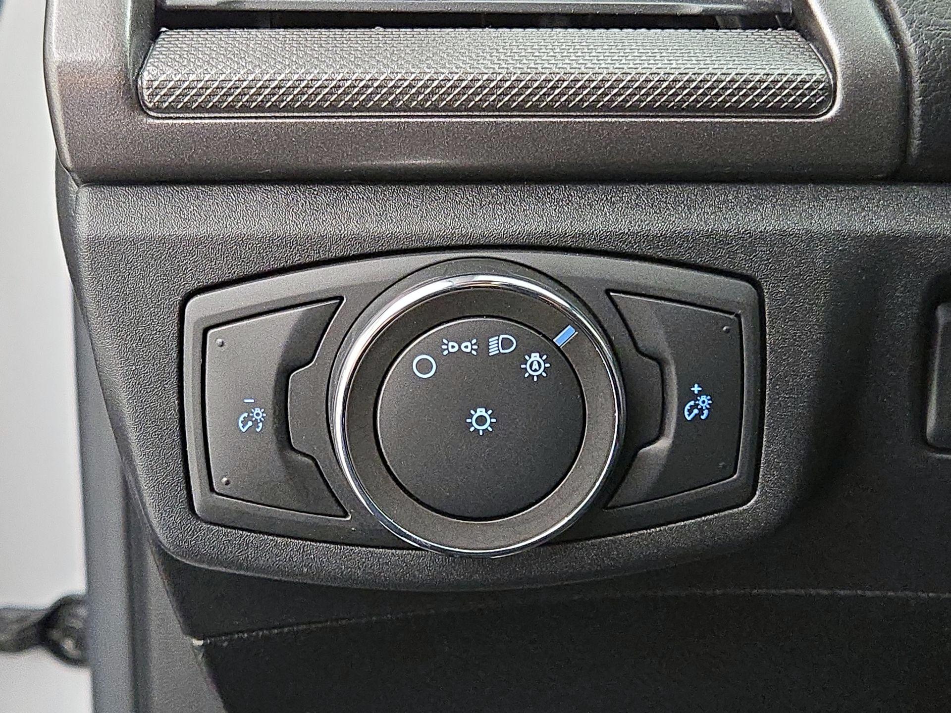 Thumbnail: 2020 Ford Fusion - 13