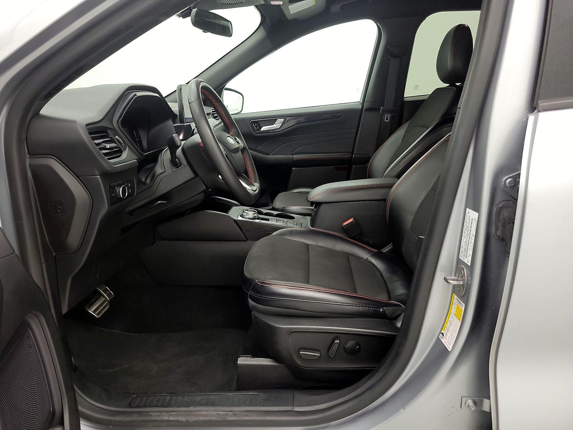 Thumbnail: 2023 Ford Escape - 11