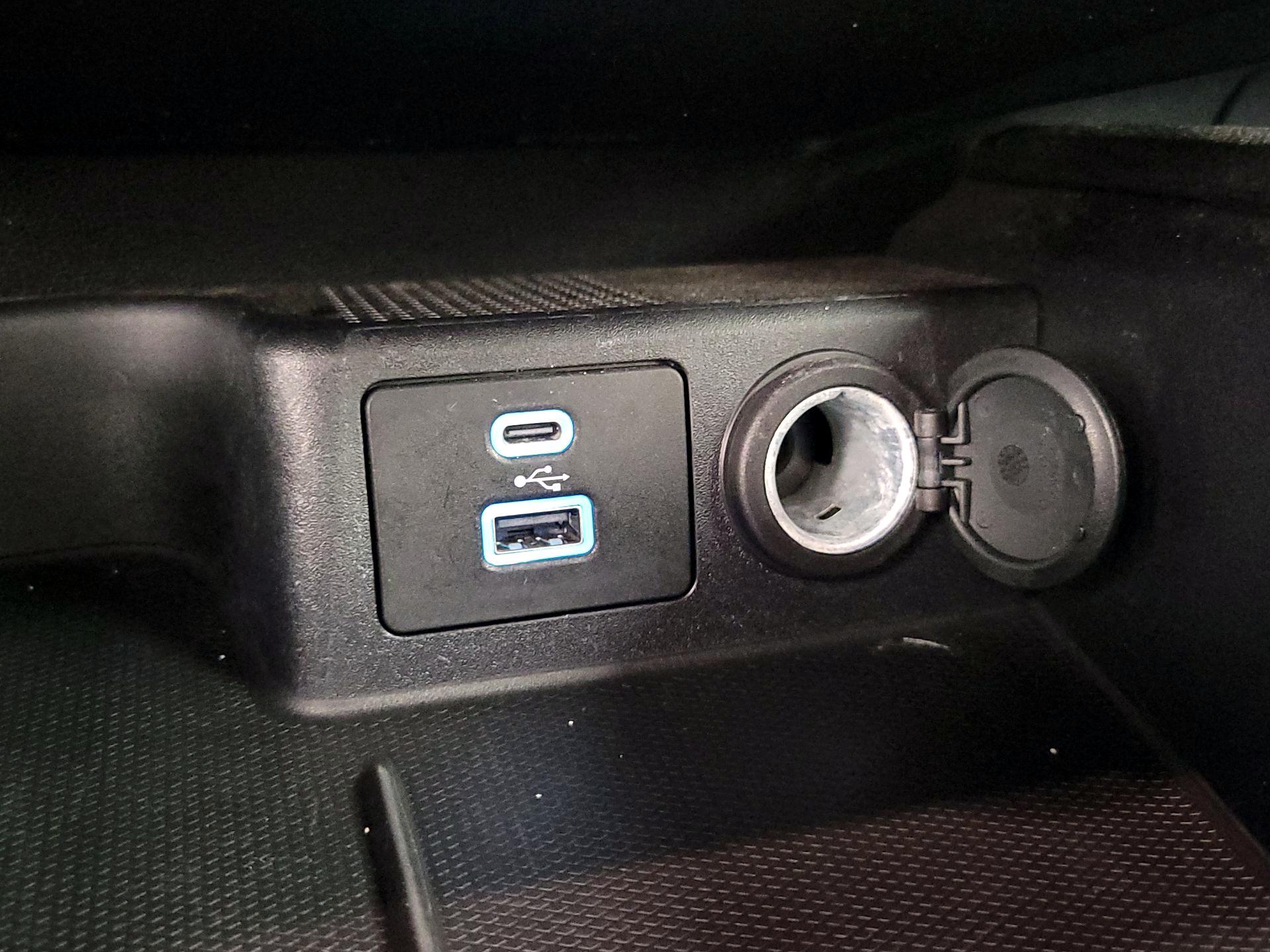 Thumbnail: 2023 Ford Escape - 18