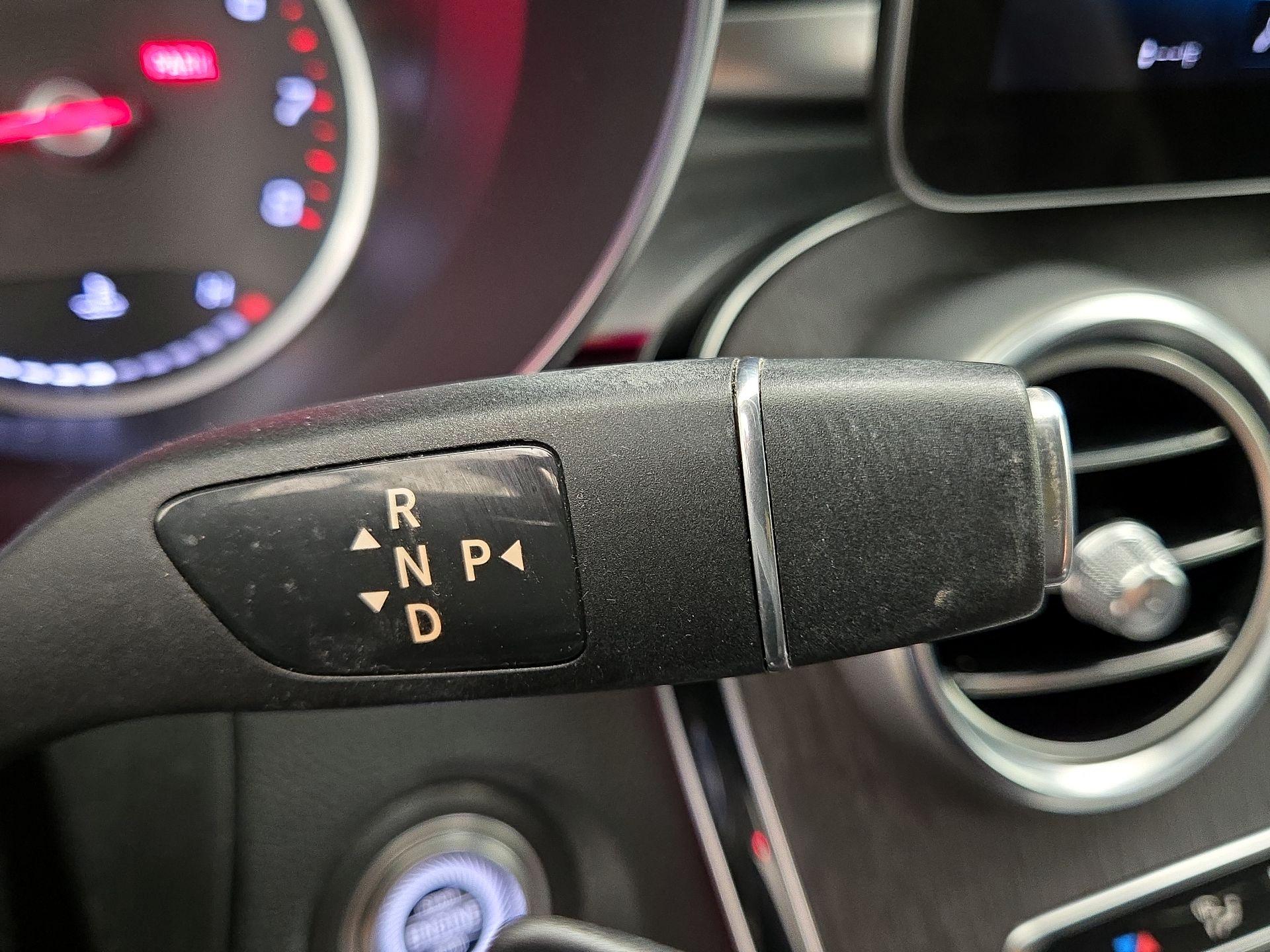 Thumbnail: 2020 Mercedes-Benz GLC - 17