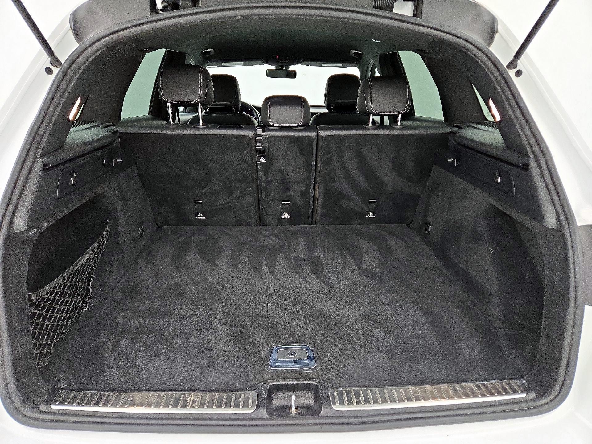 Thumbnail: 2020 Mercedes-Benz GLC - 20