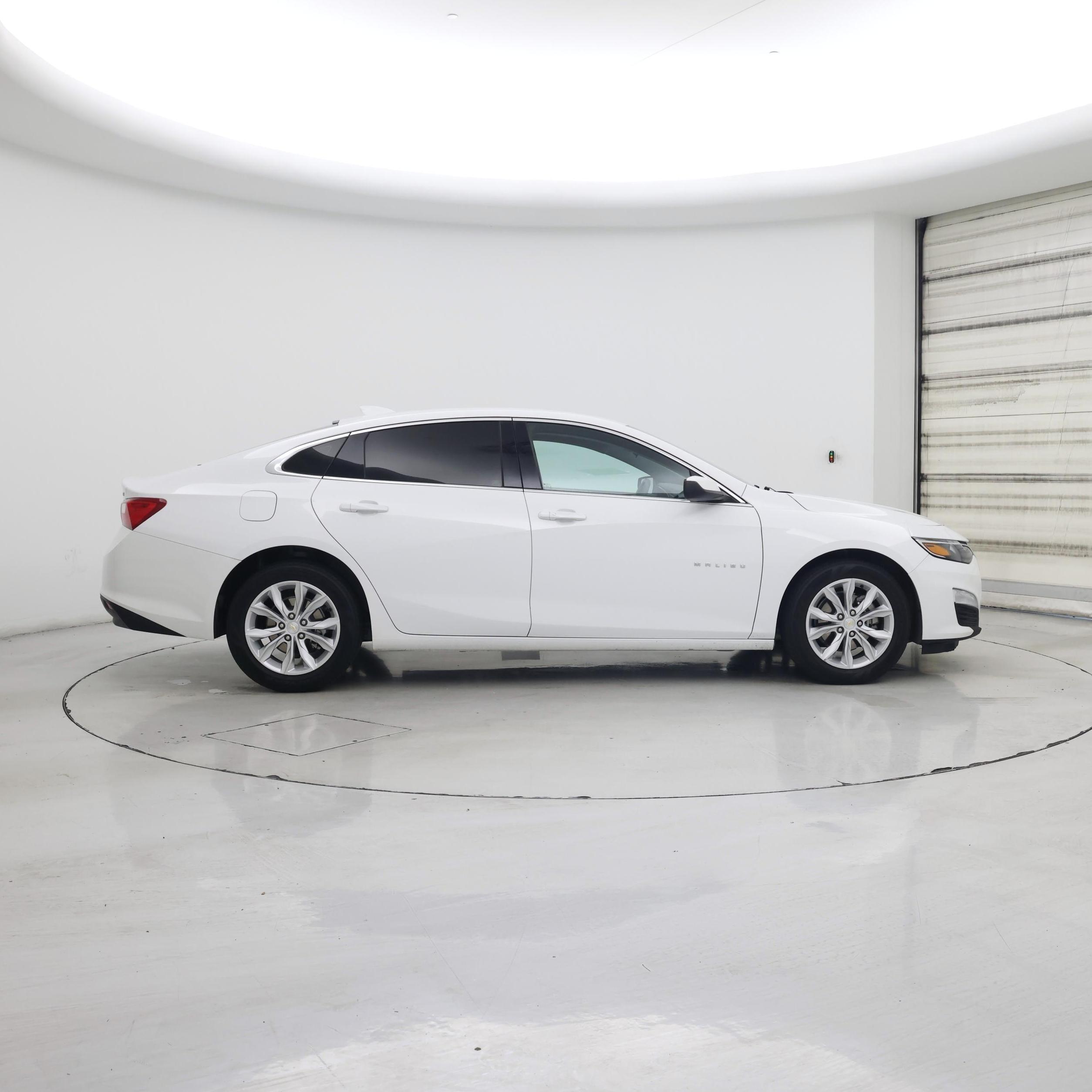 Thumbnail: 2023 Chevrolet Malibu - 7
