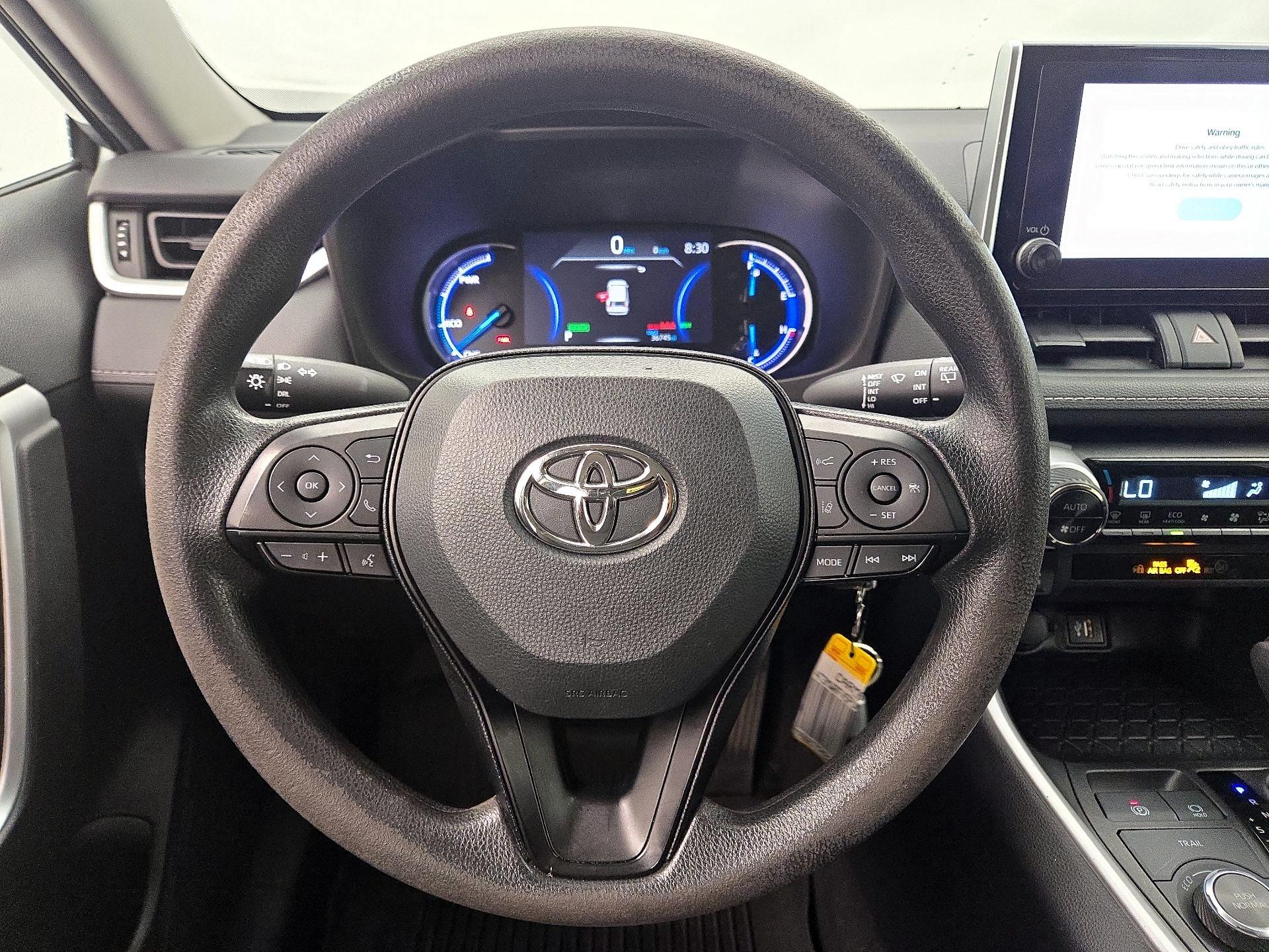 Thumbnail: 2023 Toyota RAV4 - 10