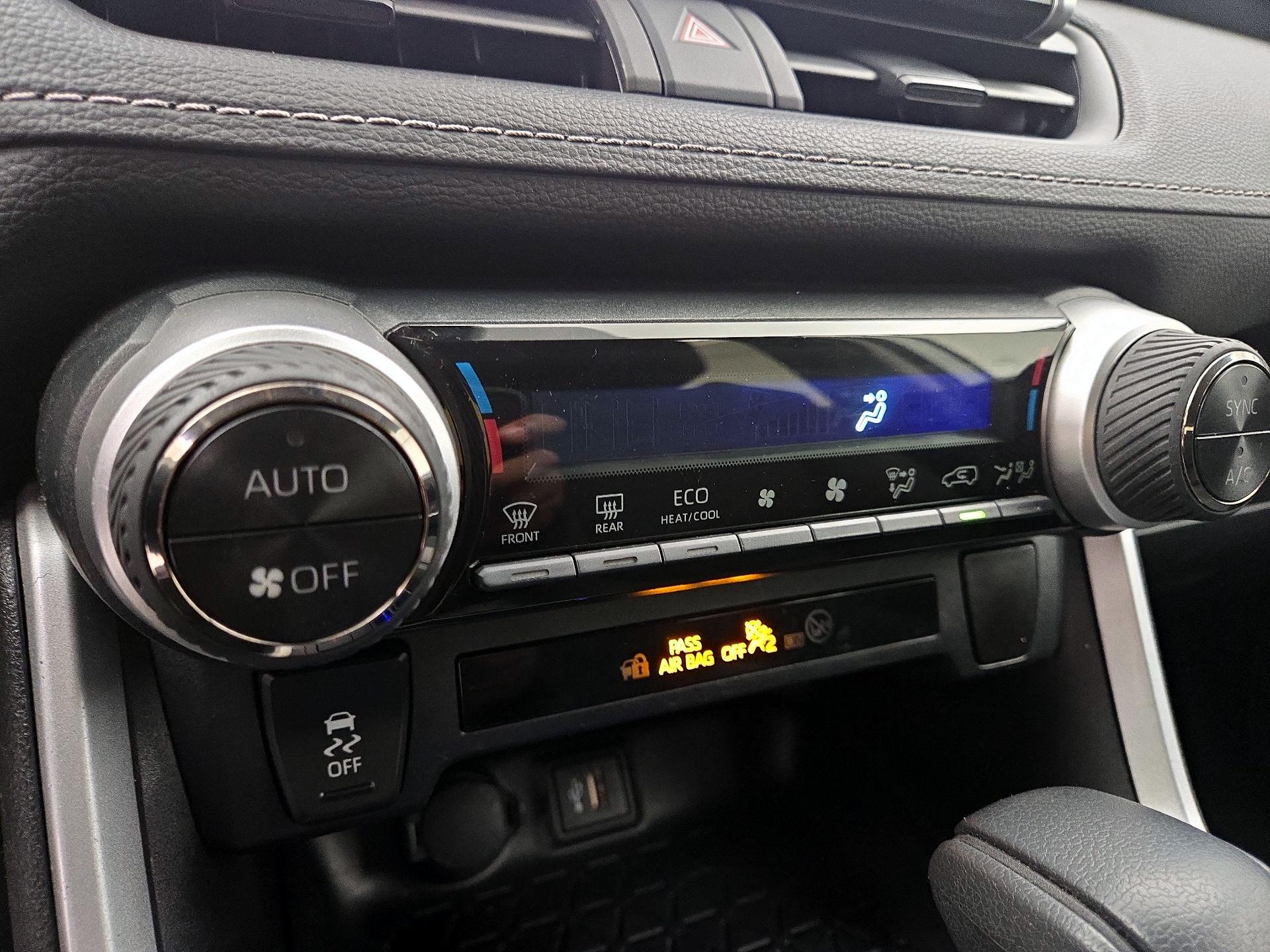 Thumbnail: 2023 Toyota RAV4 - 16