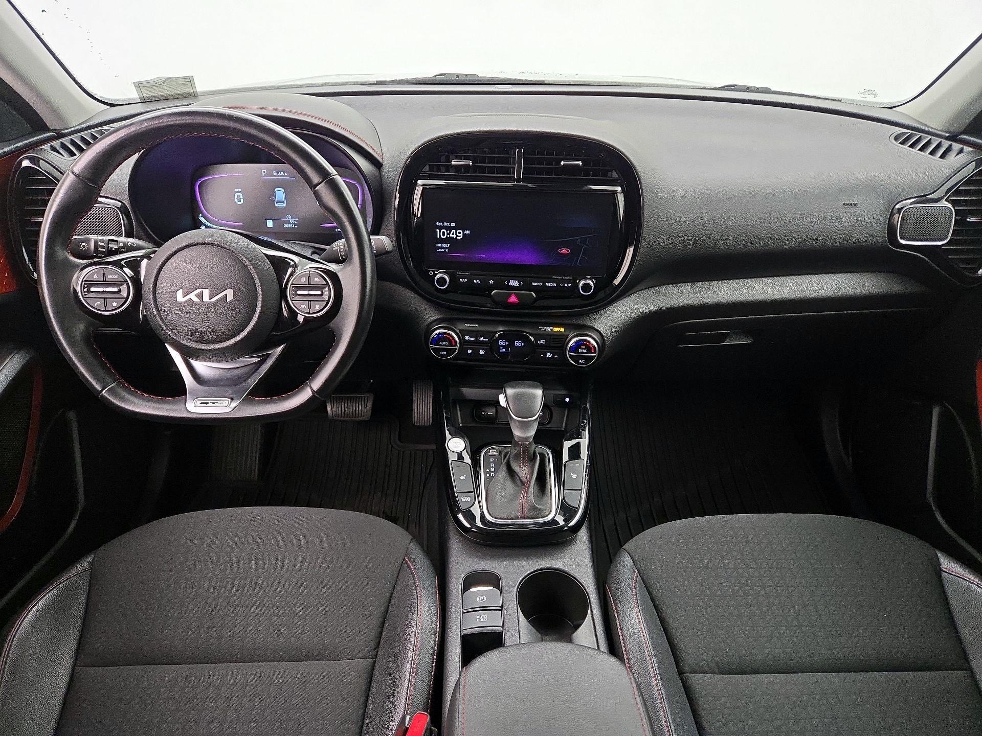 Thumbnail: 2023 Kia Soul - 9