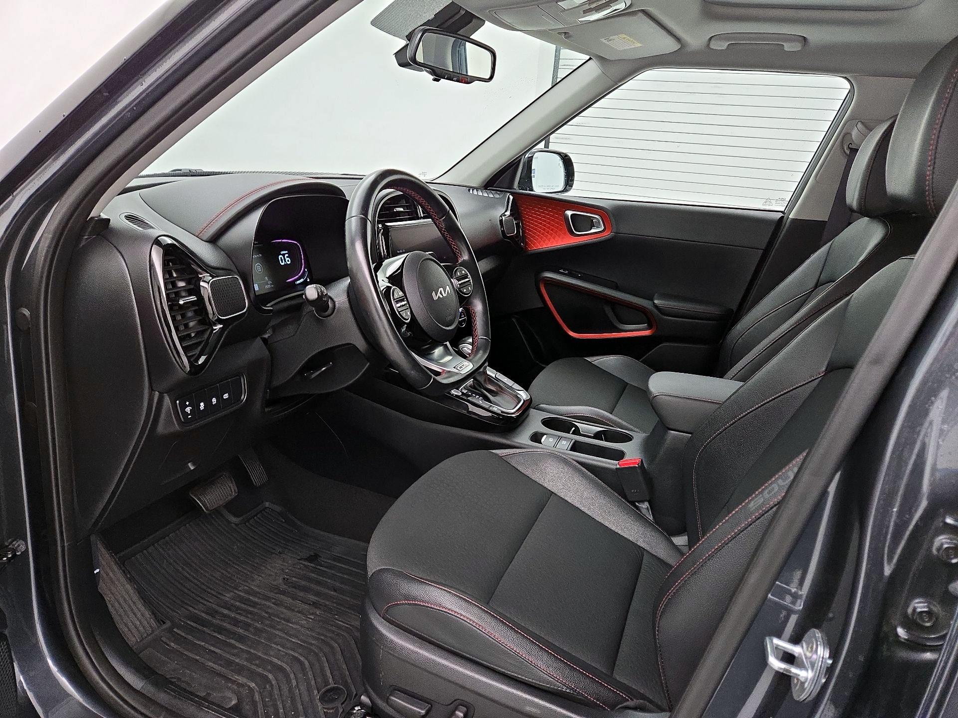 Thumbnail: 2023 Kia Soul - 11