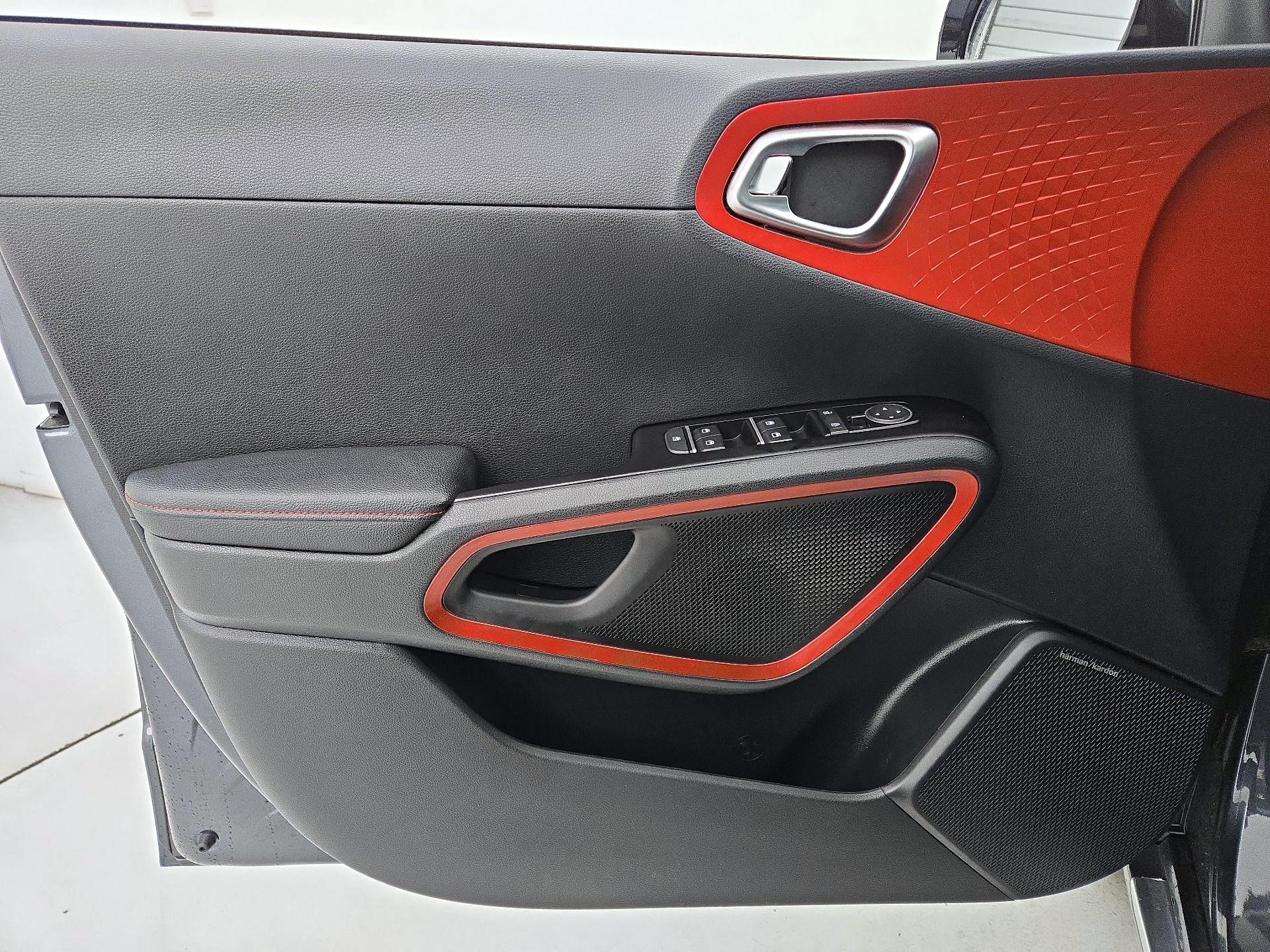 Thumbnail: 2023 Kia Soul - 12