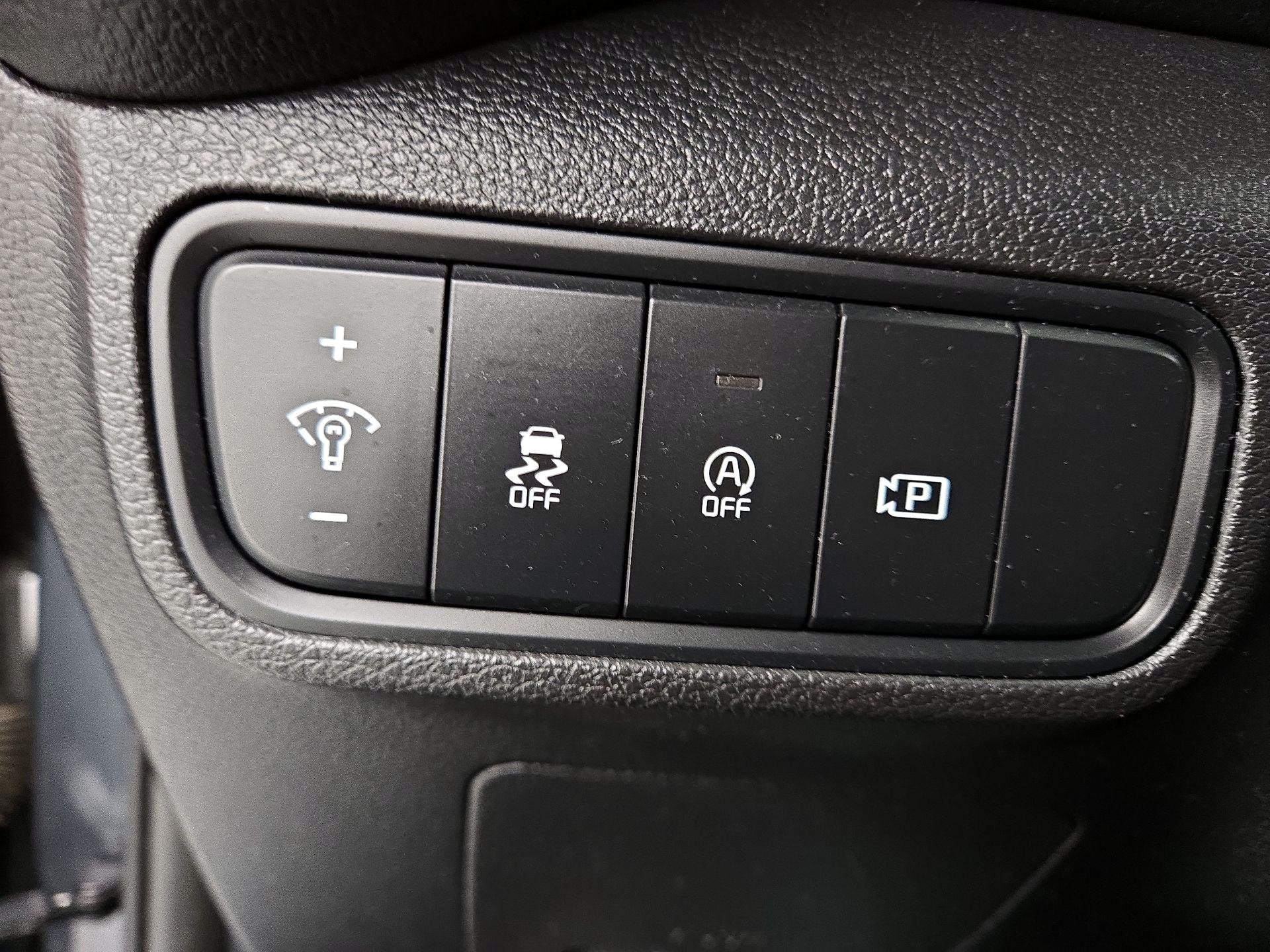 Thumbnail: 2023 Kia Soul - 13