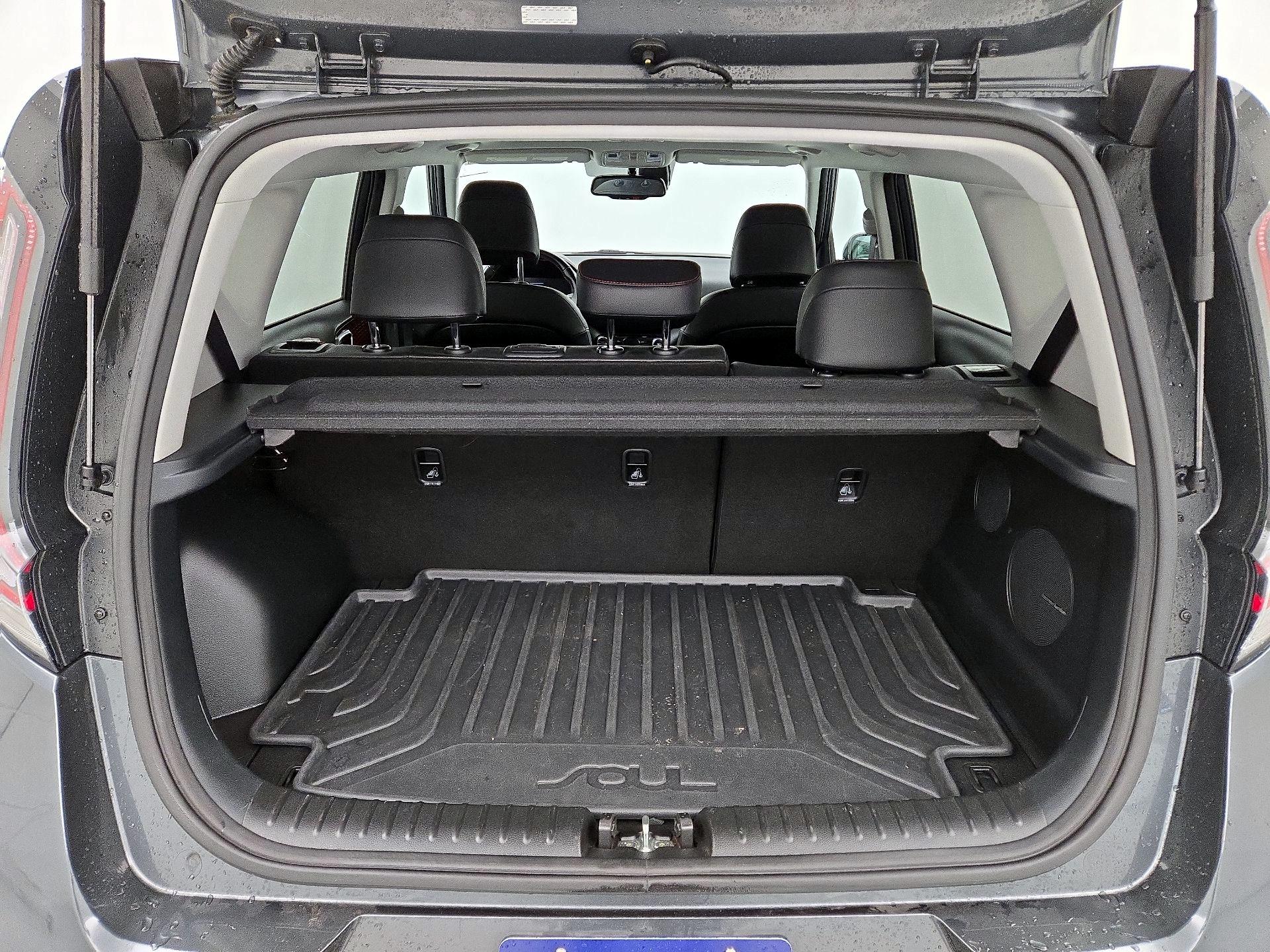 Thumbnail: 2023 Kia Soul - 19