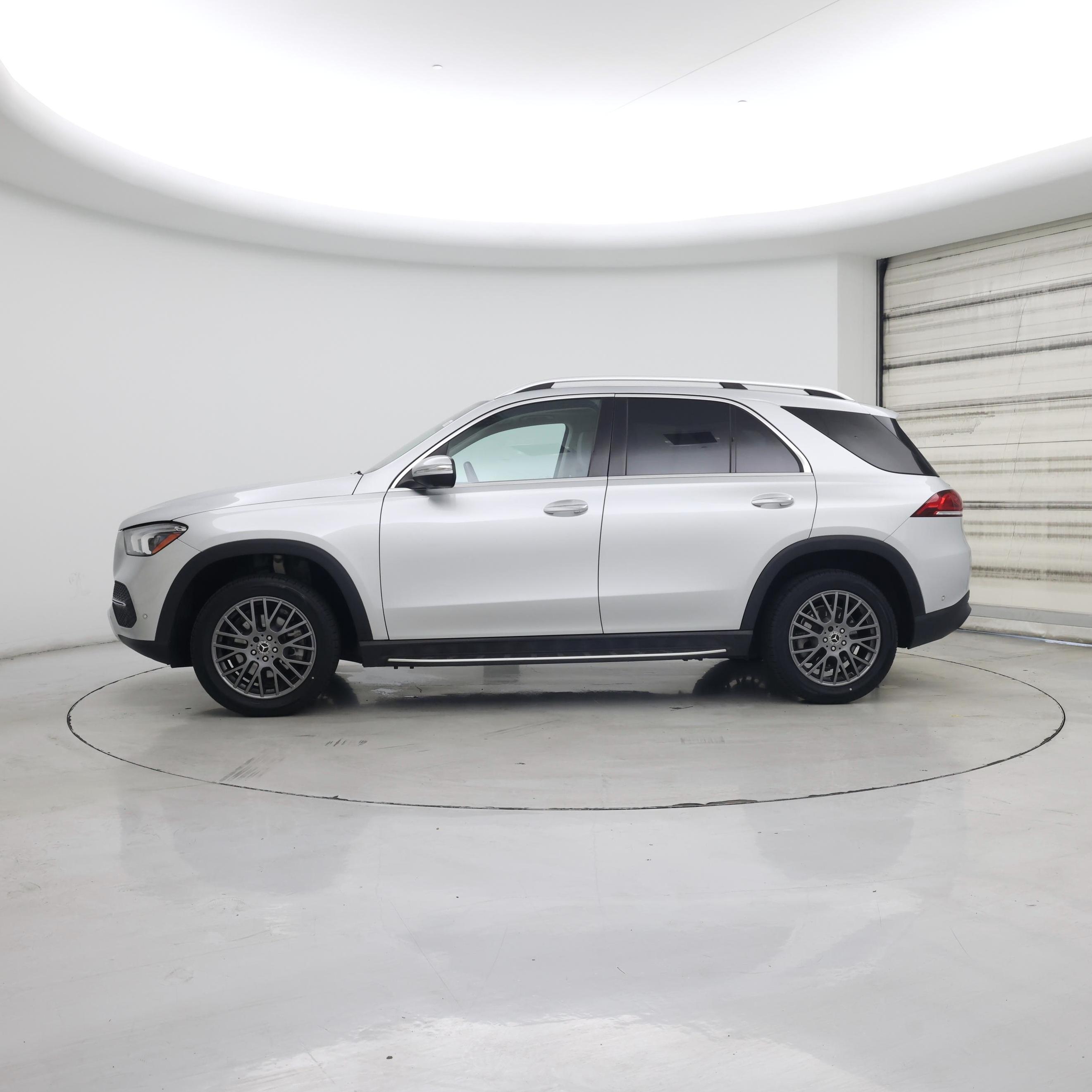 Thumbnail: 2021 Mercedes-Benz GLE - 3