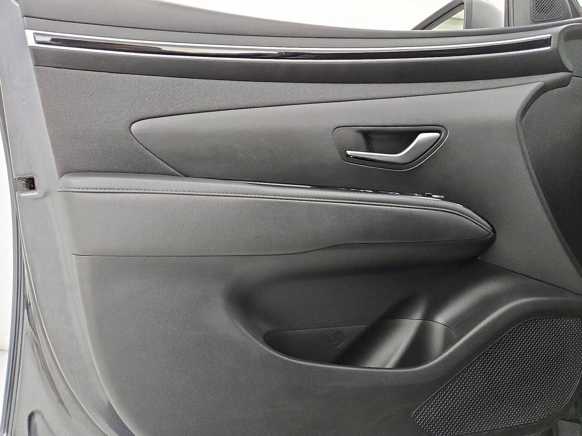 Thumbnail: 2022 Hyundai Tucson - 12