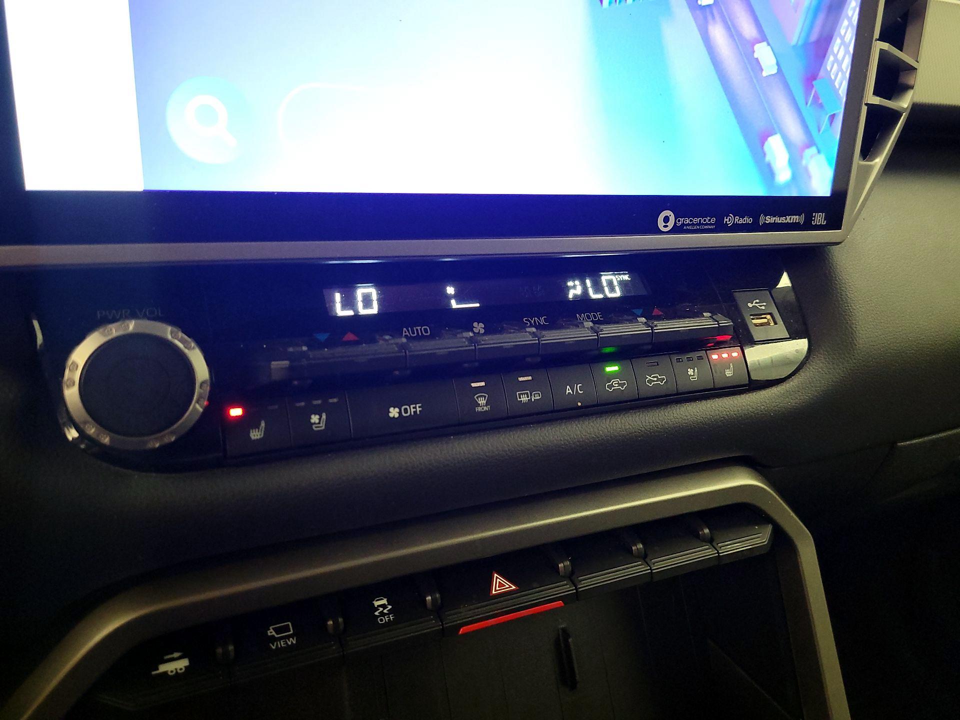 Thumbnail: 2023 Toyota Tundra - 16