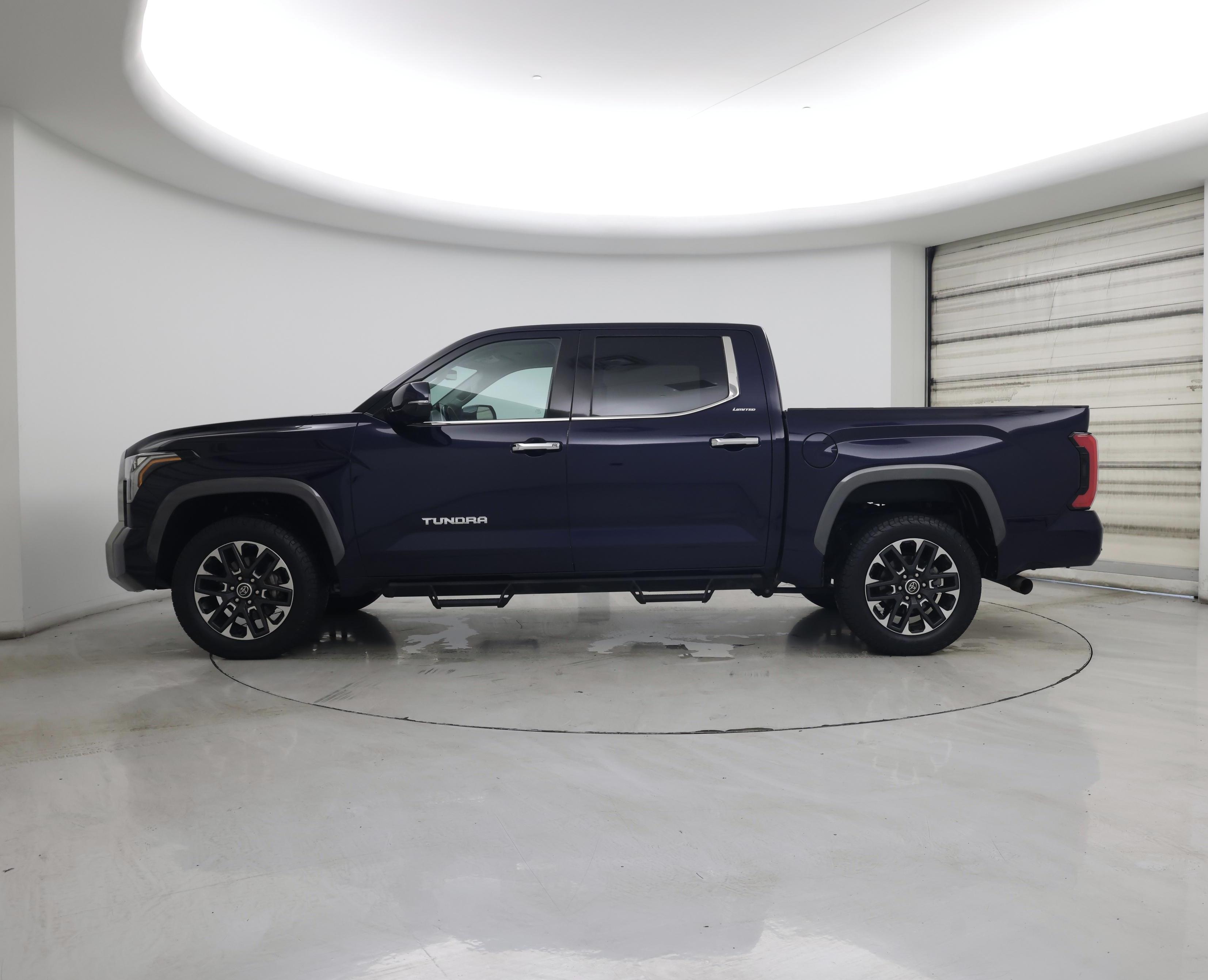 Thumbnail: 2023 Toyota Tundra - 3