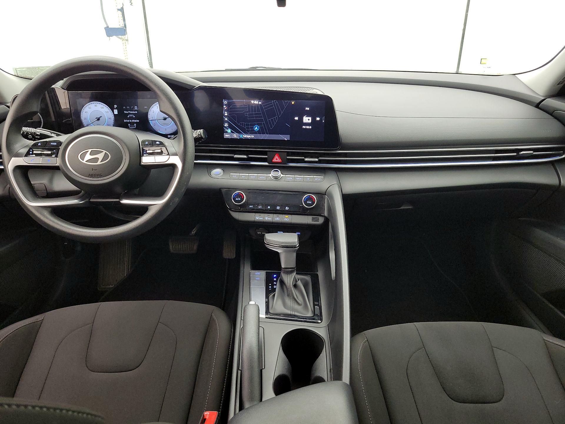 Thumbnail: 2024 Hyundai Elantra - 9