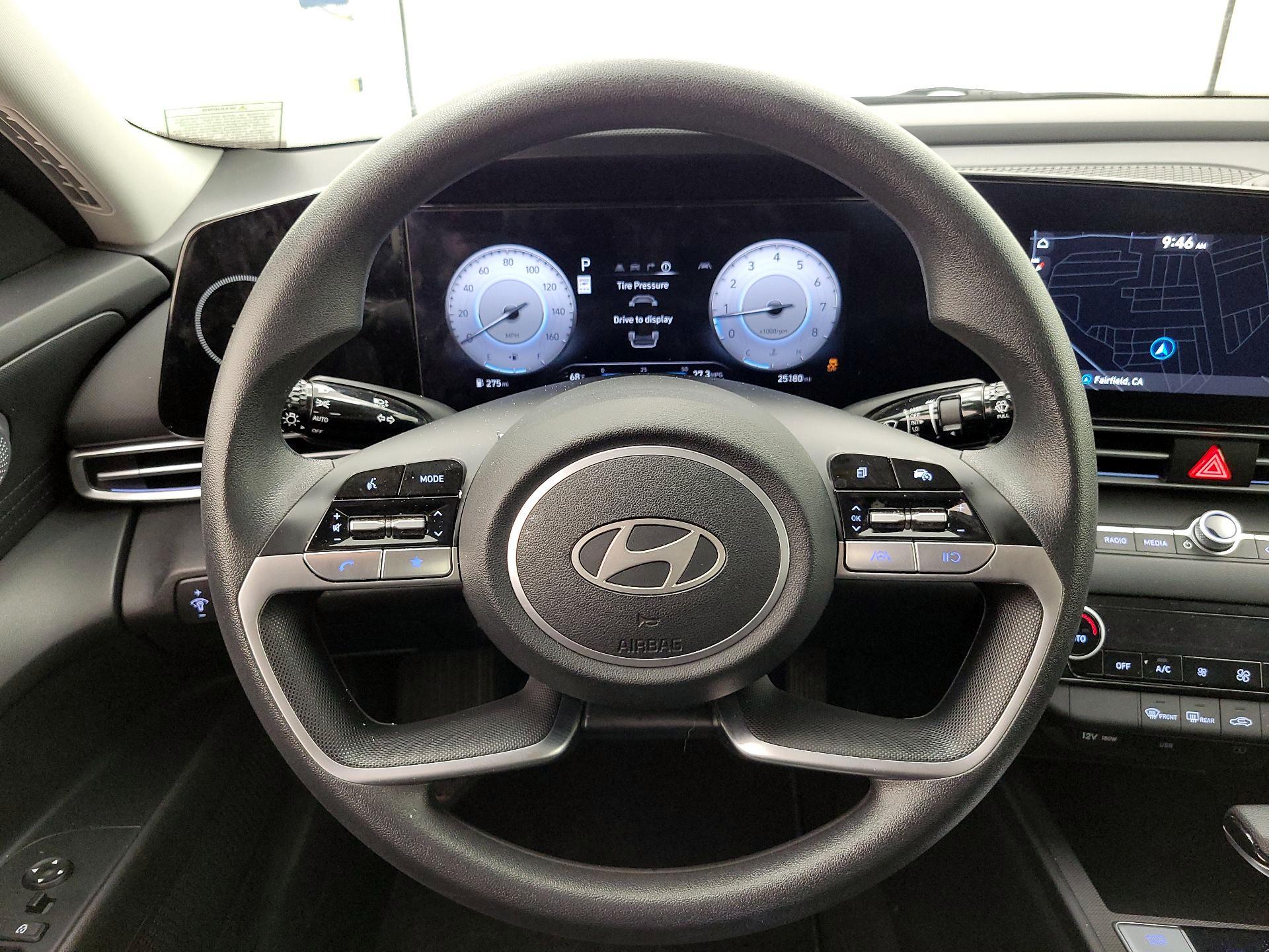 Thumbnail: 2024 Hyundai Elantra - 10