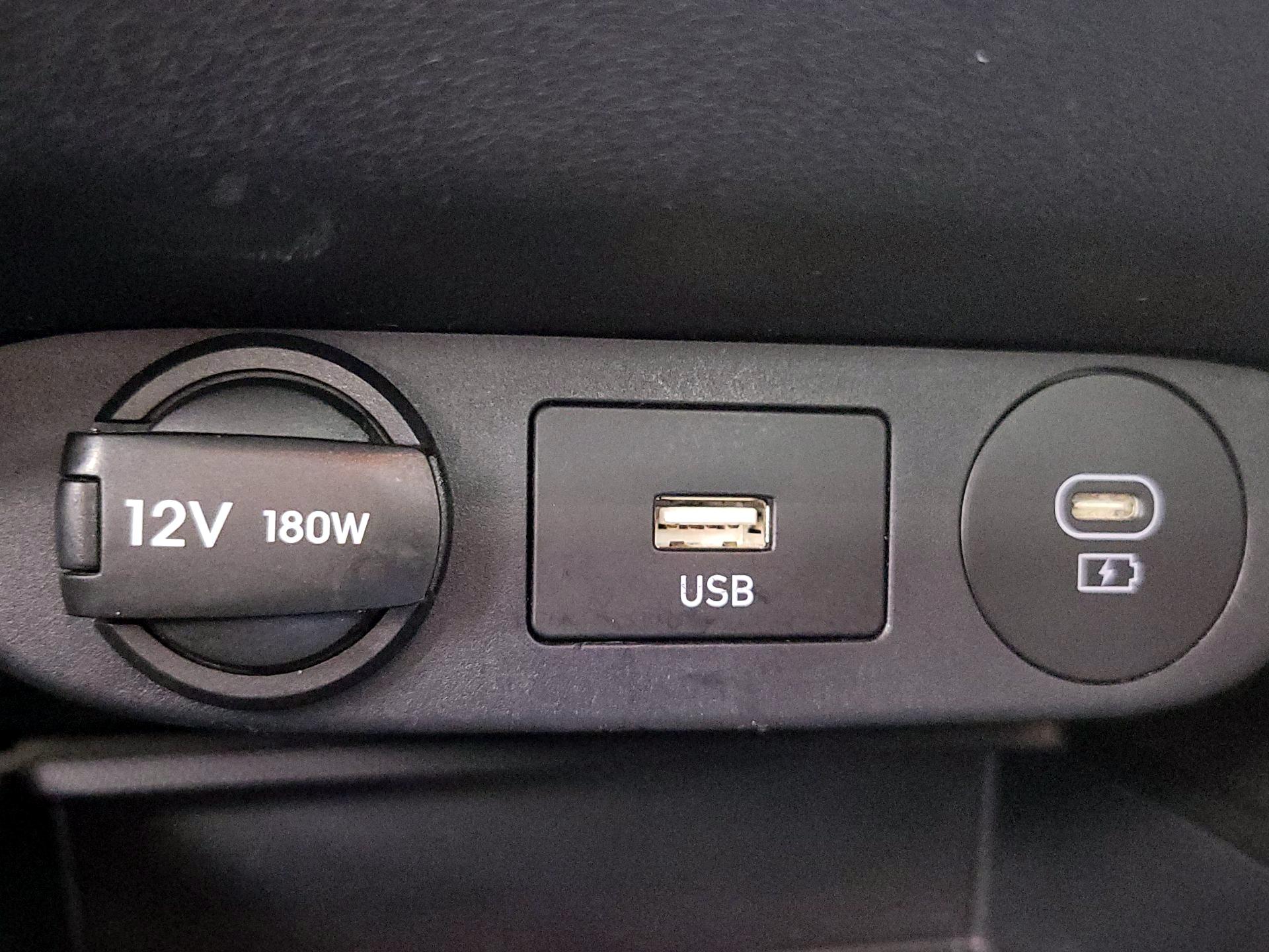 Thumbnail: 2024 Hyundai Elantra - 19