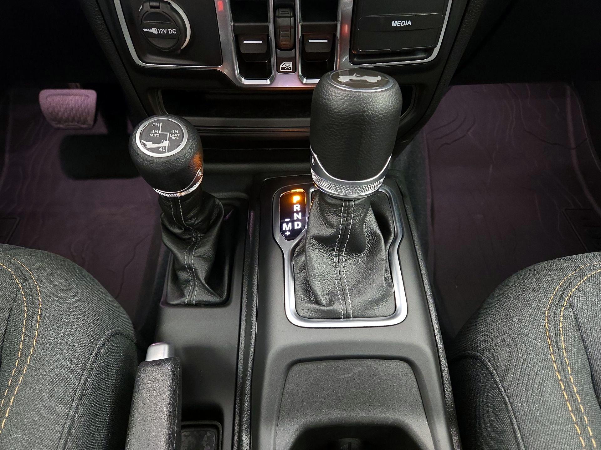 Thumbnail: 2024 Jeep Wrangler - 18