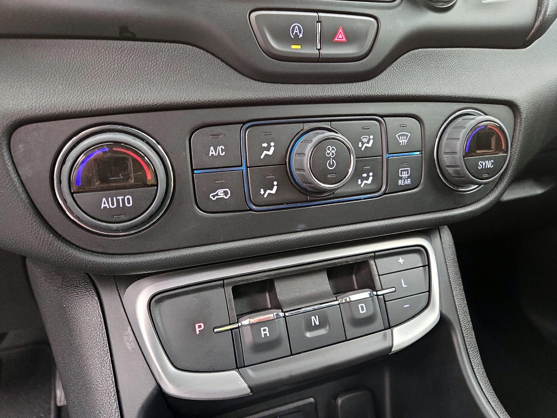 Thumbnail: 2023 GMC Terrain - 16