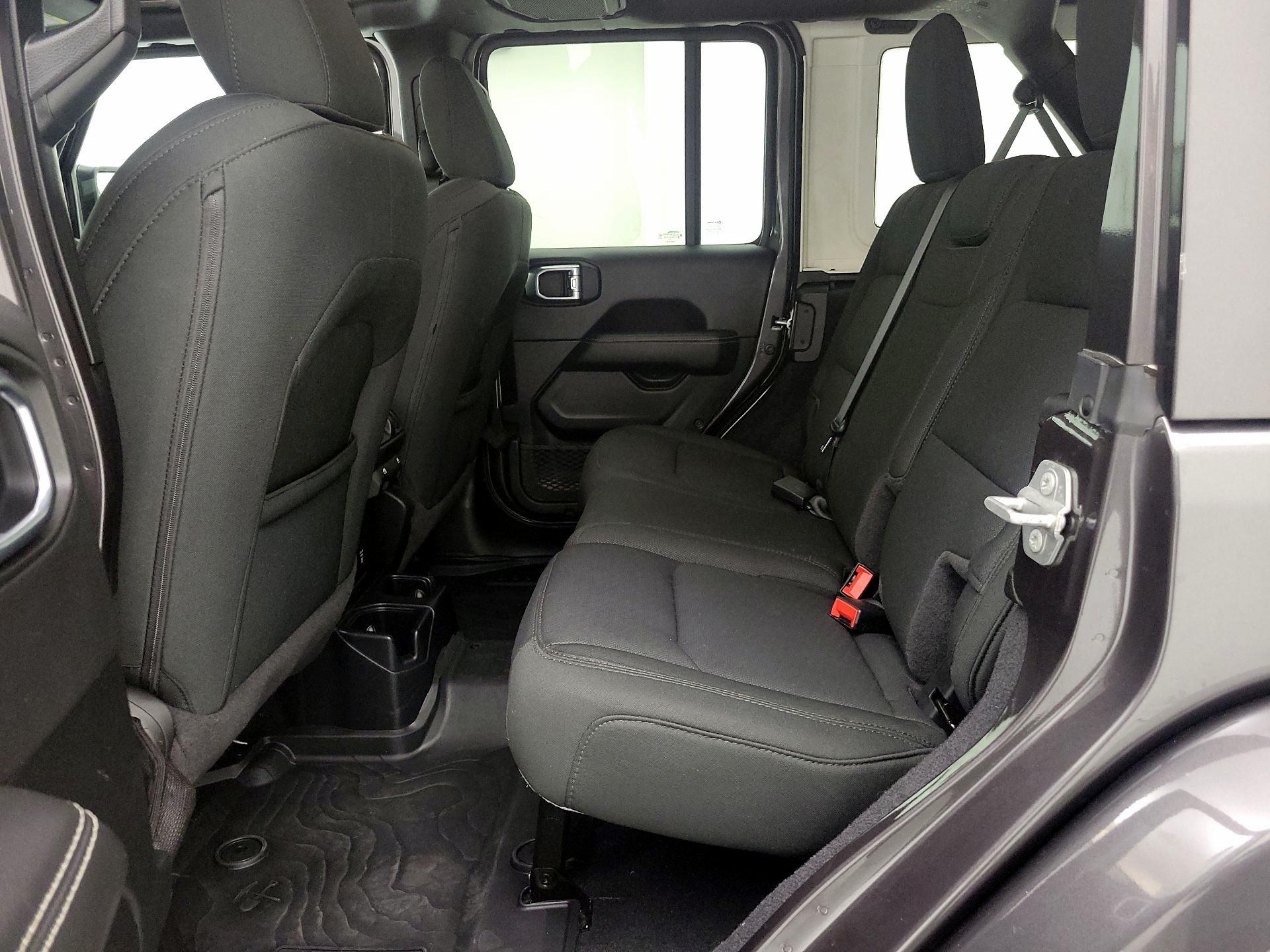 Thumbnail: 2021 Jeep Wrangler - 20