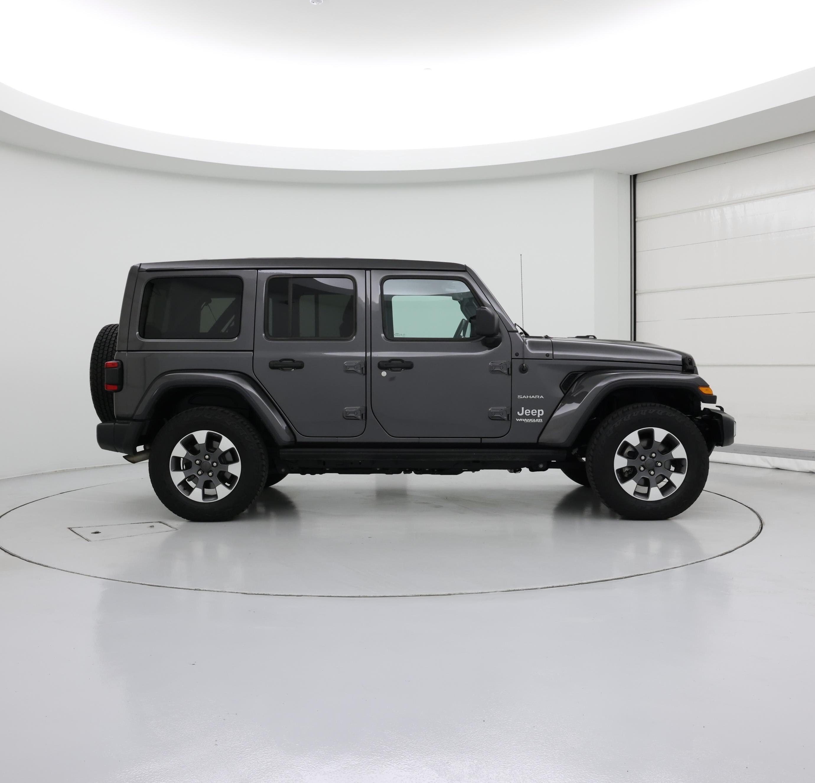 Thumbnail: 2021 Jeep Wrangler - 7