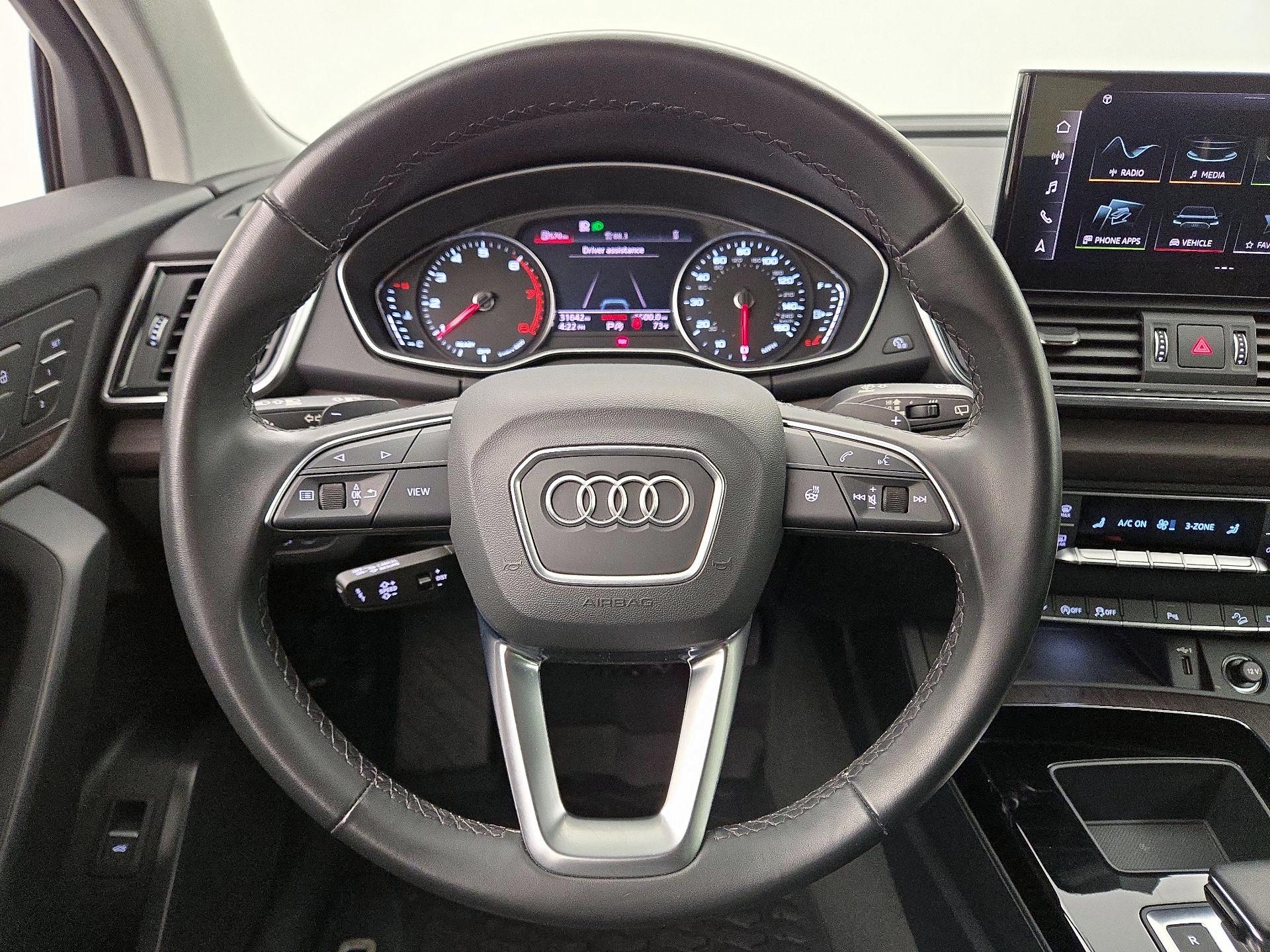 Thumbnail: 2023 Audi Q5 - 10
