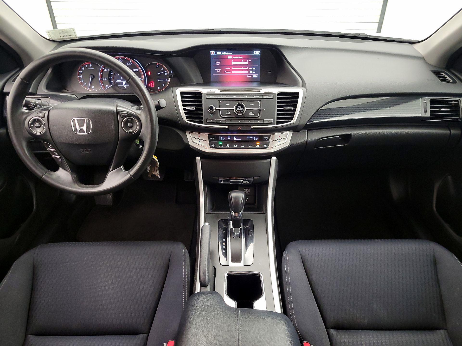 Thumbnail: 2015 Honda Accord - 9