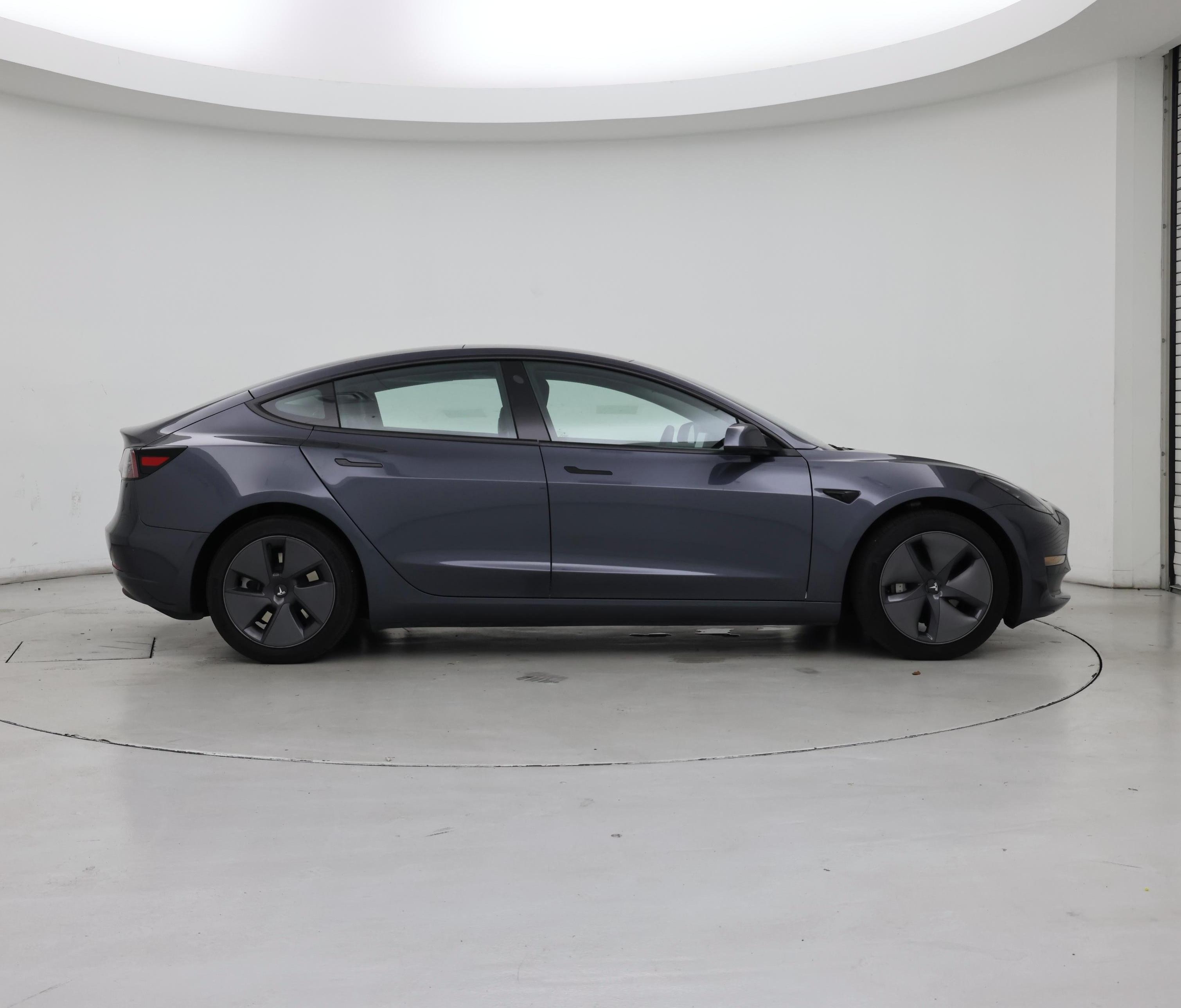 Thumbnail: 2023 Tesla Model 3 - 7